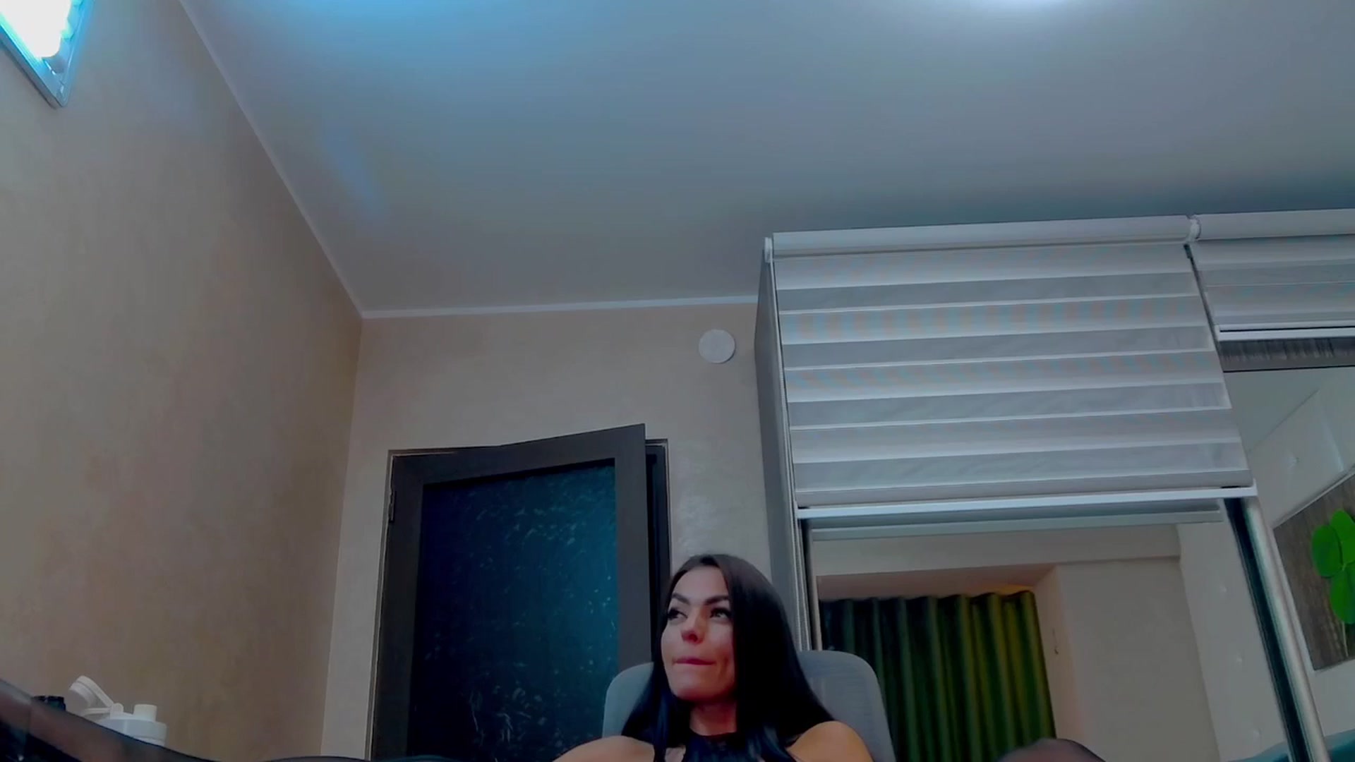 Gallery image thumbnail from Amazing_Ass1's myfreecams stream on, 01/25/2026, 20:19 image 3 of 20