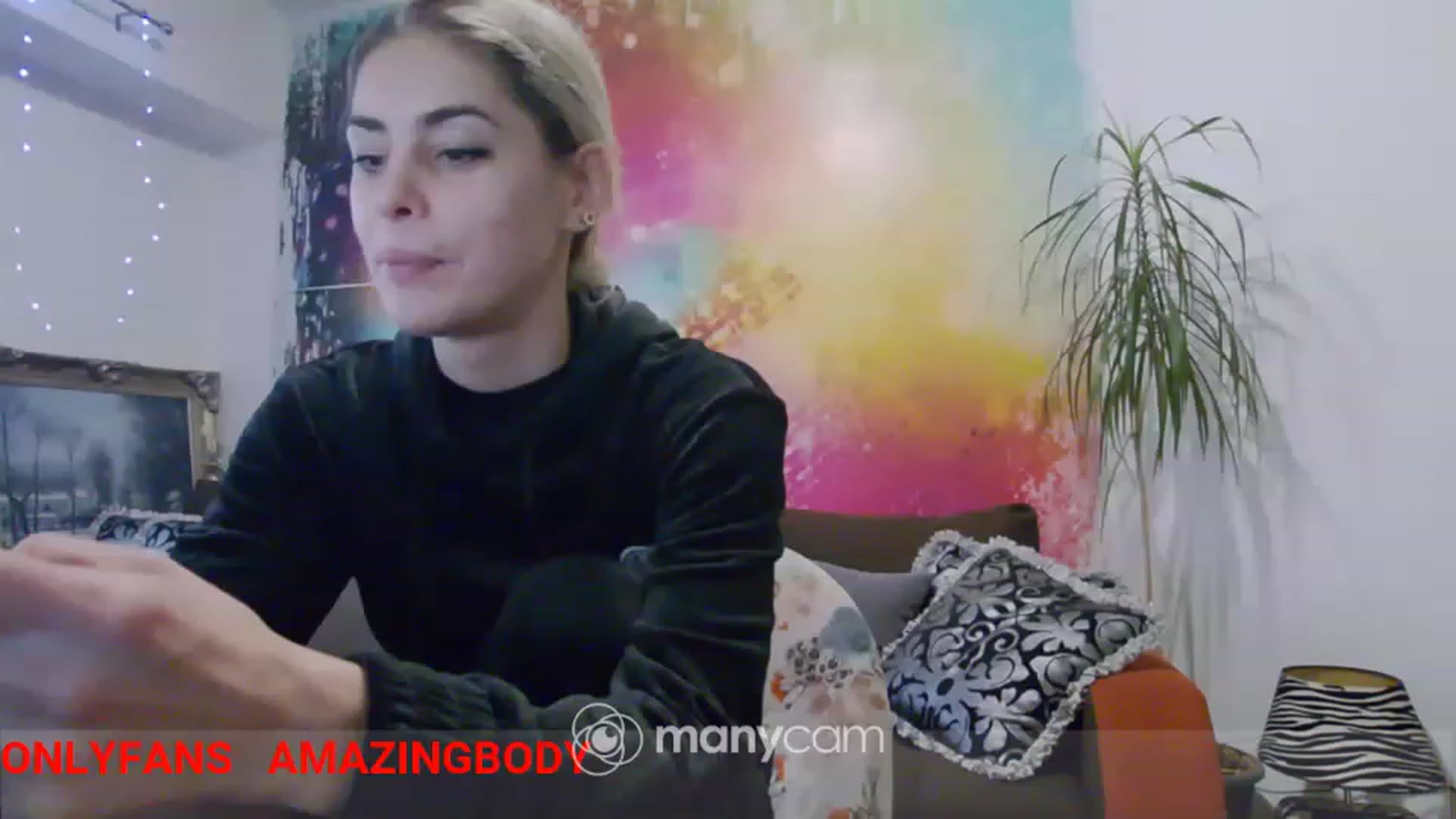 Gallery image thumbnail from Amazingbody's myfreecams stream on, 01/20/2023, 12:03 image 17 of 20