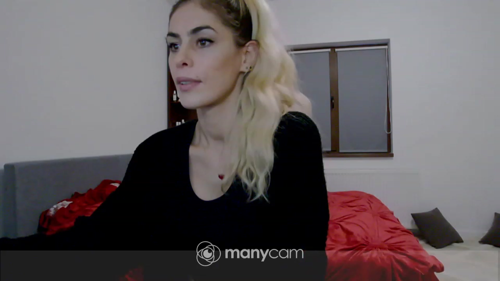 Gallery image thumbnail from Amazingbody's myfreecams stream on, 03/20/2023, 16:39 image 9 of 20
