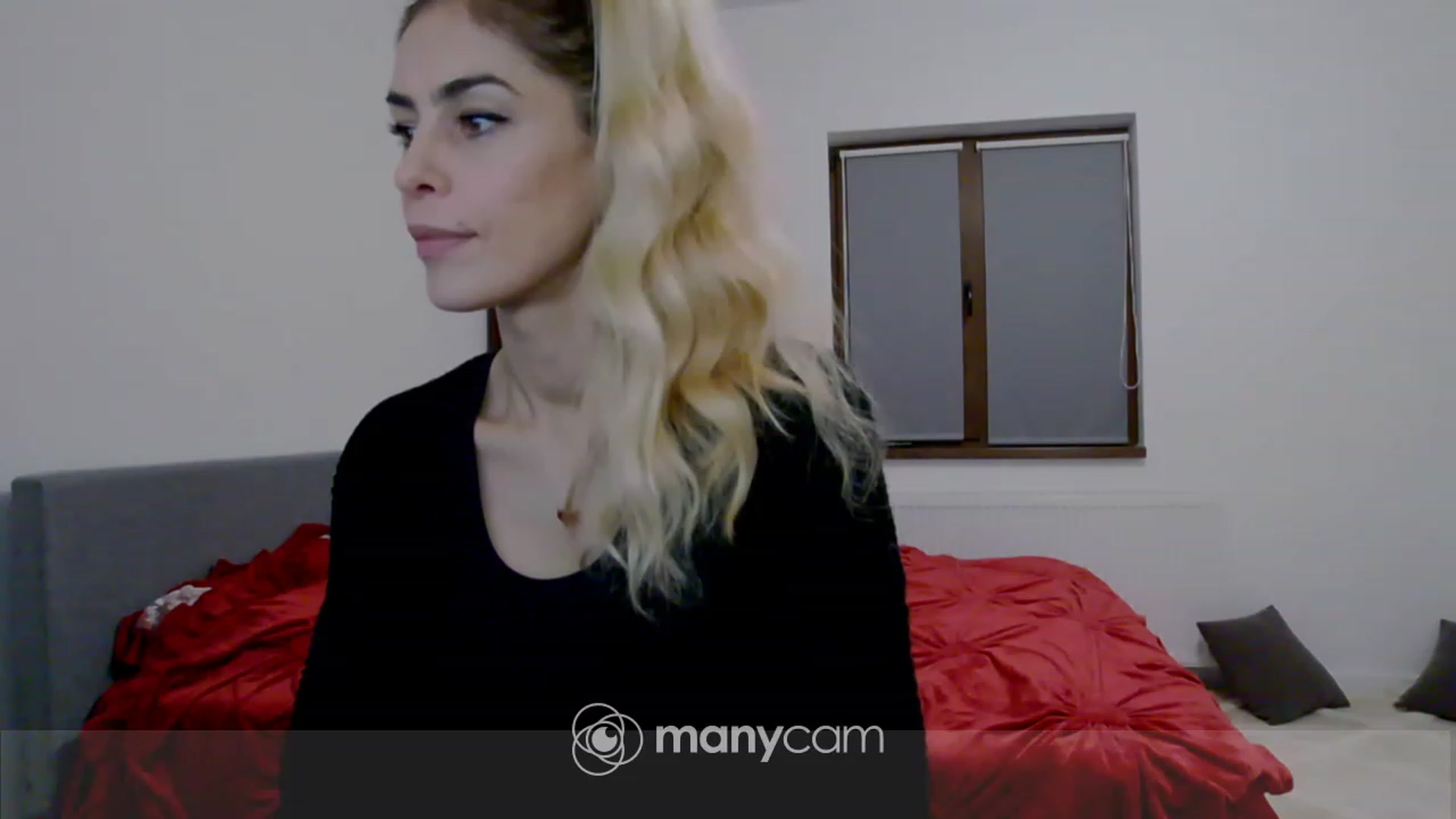 Gallery image thumbnail from Amazingbody's myfreecams stream on, 03/20/2023, 16:39 image 15 of 20