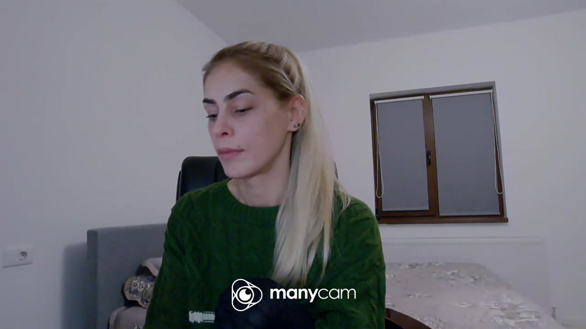Gallery image thumbnail from Amazingbody's myfreecams stream on, 04/26/2023, 20:51 image 11 of 20