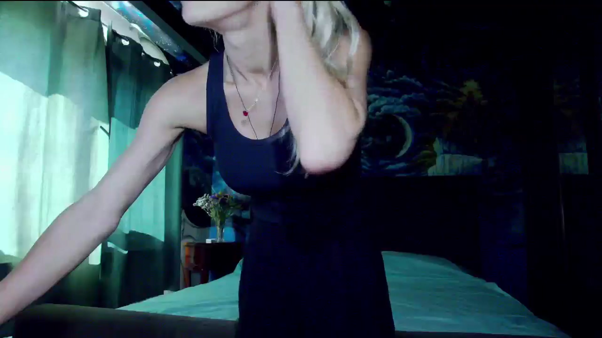 Gallery image thumbnail from Amazingbody's myfreecams stream on, 08/24/2025, 13:20 image 18 of 20