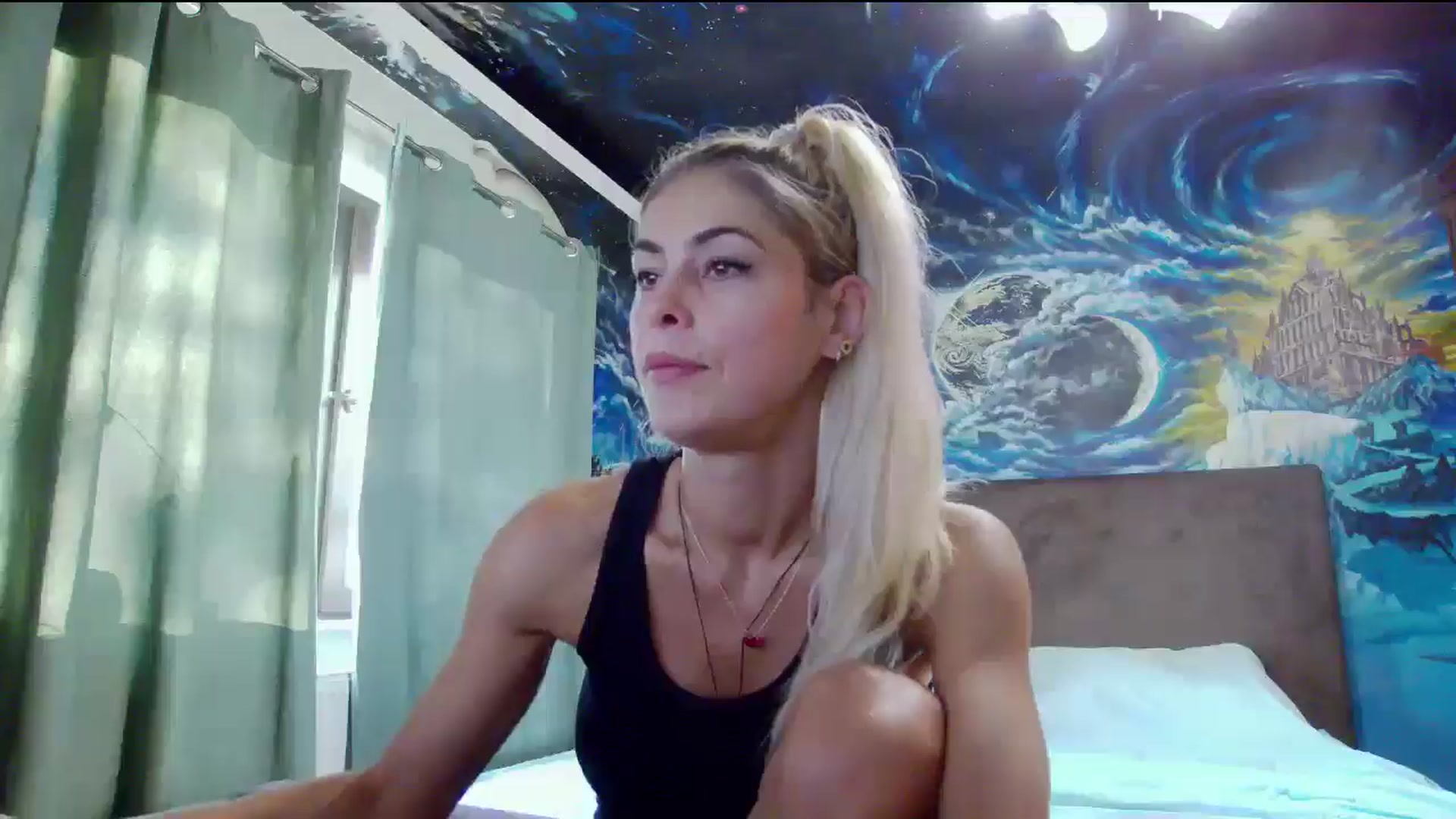 Gallery image thumbnail from Amazingbody's myfreecams stream on, 08/27/2025, 16:33 image 2 of 20