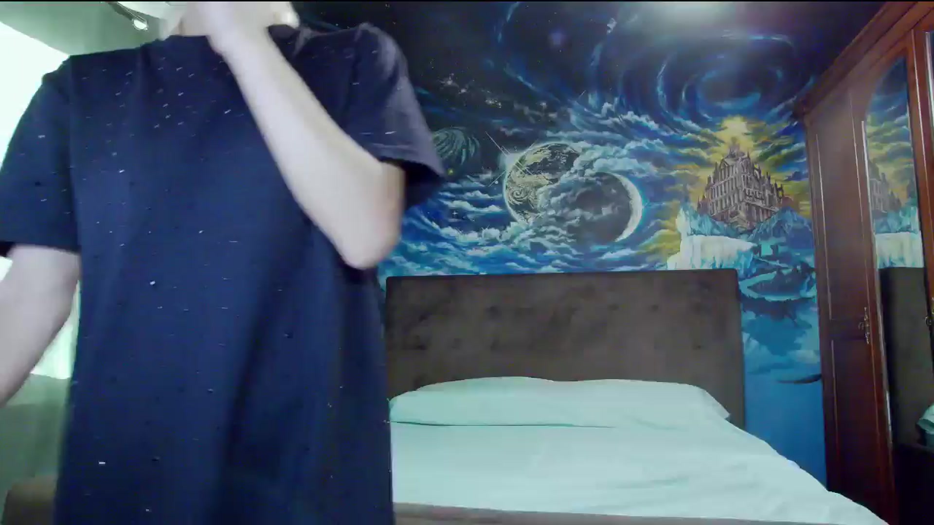 Gallery image thumbnail from Amazingbody's myfreecams stream on, 08/30/2025, 15:06 image 10 of 20