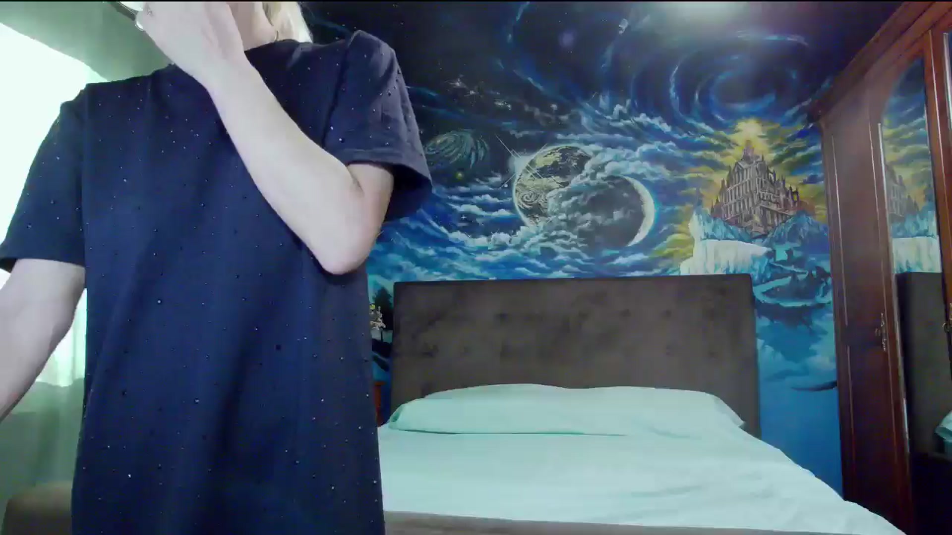 Gallery image thumbnail from Amazingbody's myfreecams stream on, 08/30/2025, 15:06 image 7 of 20