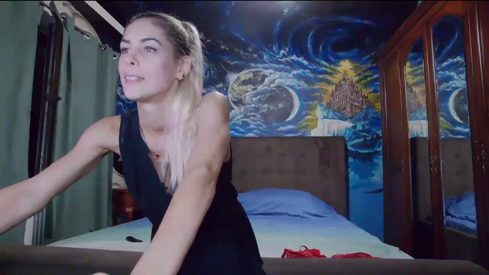 Gallery image thumbnail from Amazingbody's myfreecams stream on, 09/08/2025, 18:34 image 18 of 20
