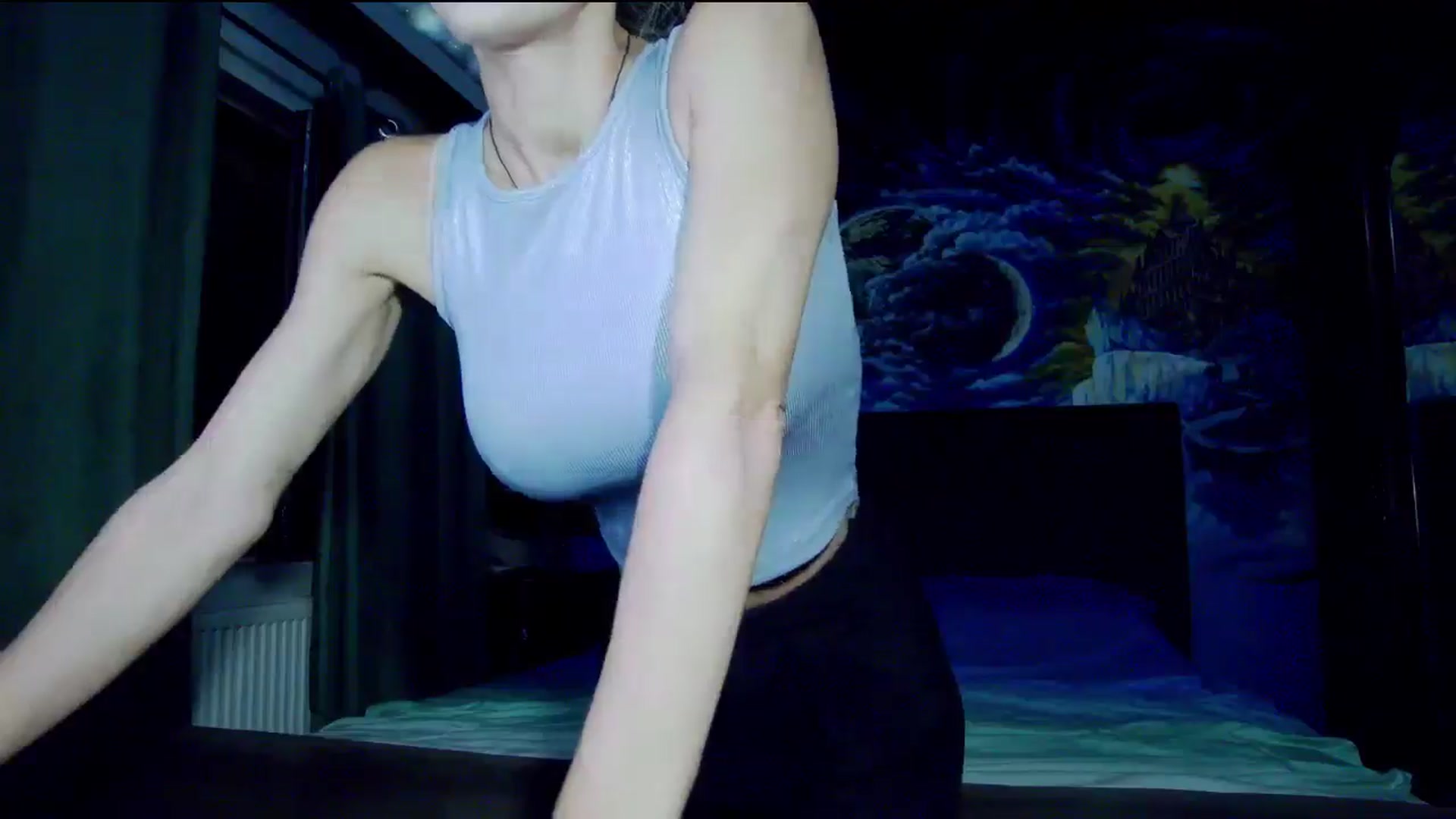 Gallery image thumbnail from Amazingbody's myfreecams stream on, 09/16/2025, 19:41 image 8 of 20