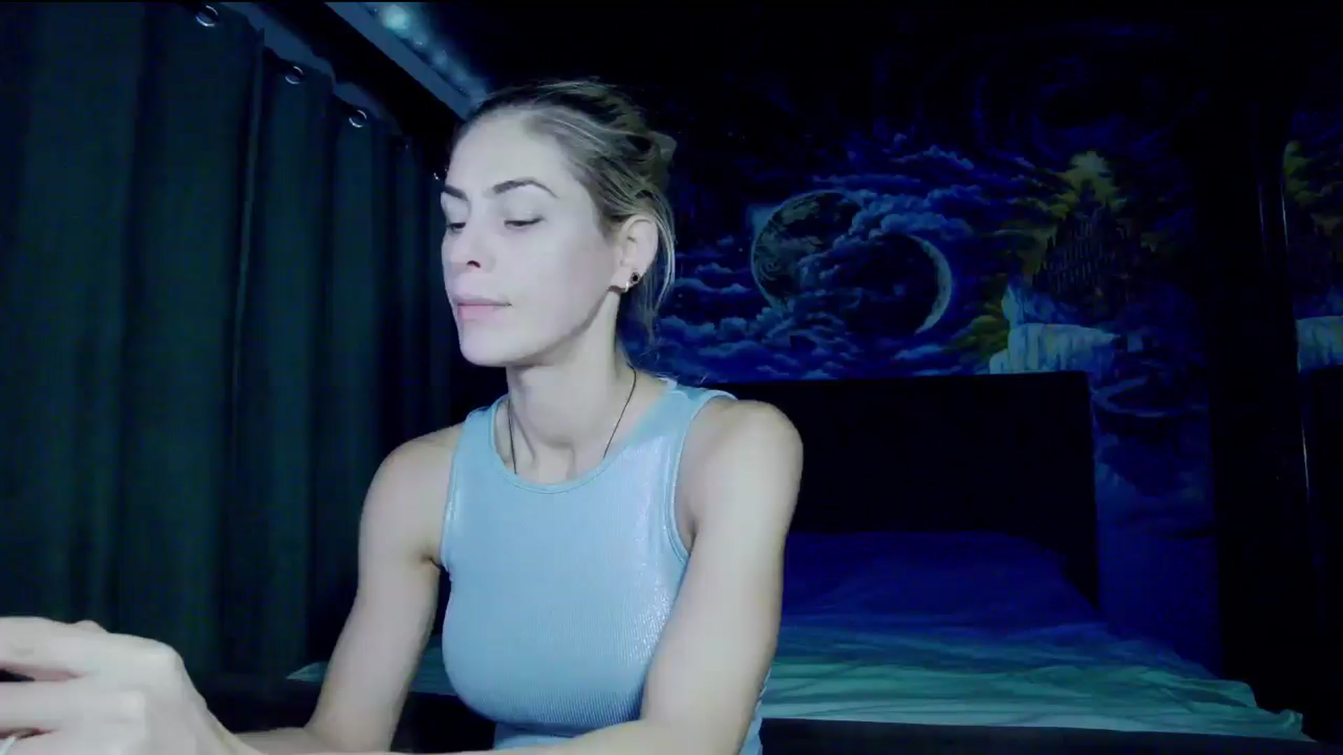 Gallery image thumbnail from Amazingbody's myfreecams stream on, 09/16/2025, 19:41 image 1 of 20
