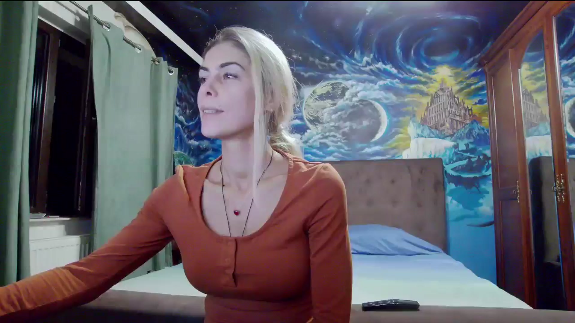 Gallery image thumbnail from Amazingbody's myfreecams stream on, 09/18/2025, 18:03 image 11 of 20