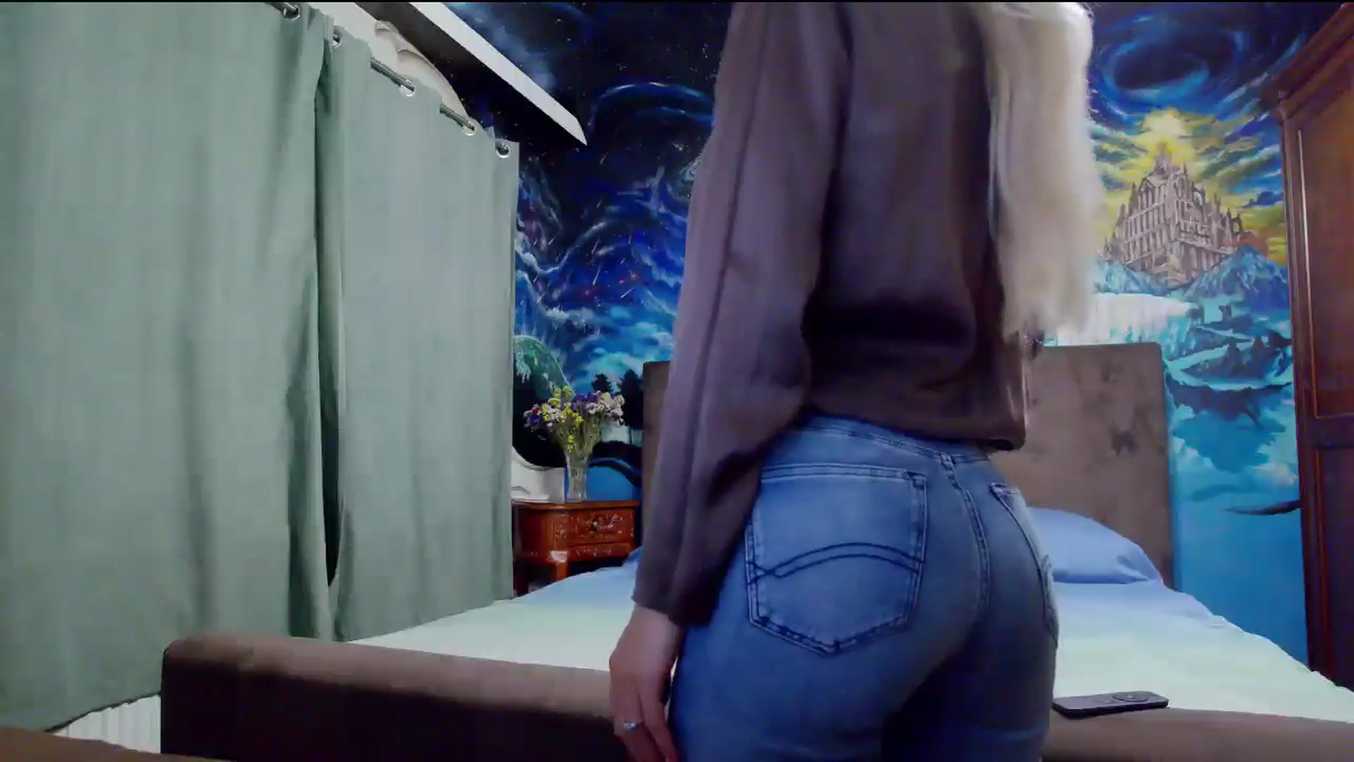 Gallery image thumbnail from Amazingbody's myfreecams stream on, 09/20/2025, 19:11 image 13 of 20