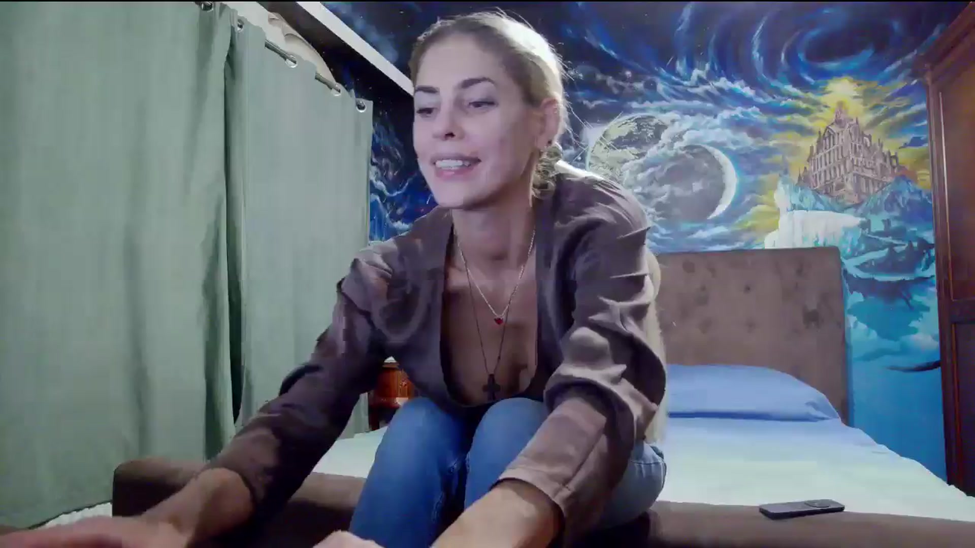 Gallery image thumbnail from Amazingbody's myfreecams stream on, 09/20/2025, 19:11 image 3 of 20