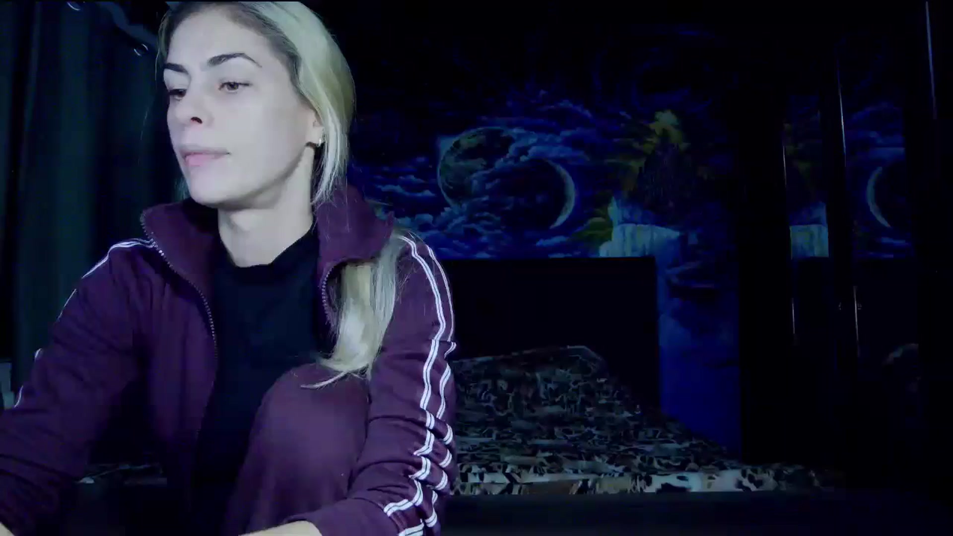 Gallery image thumbnail from Amazingbody's myfreecams stream on, 10/11/2025, 19:08 image 12 of 20