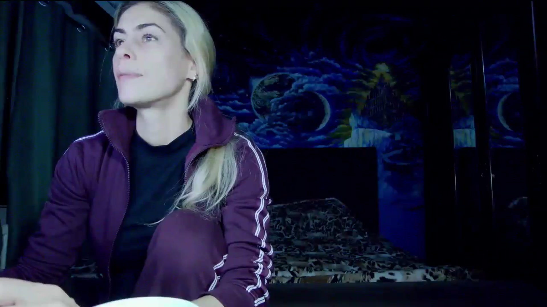 Gallery image thumbnail from Amazingbody's myfreecams stream on, 10/11/2025, 19:08 image 2 of 20