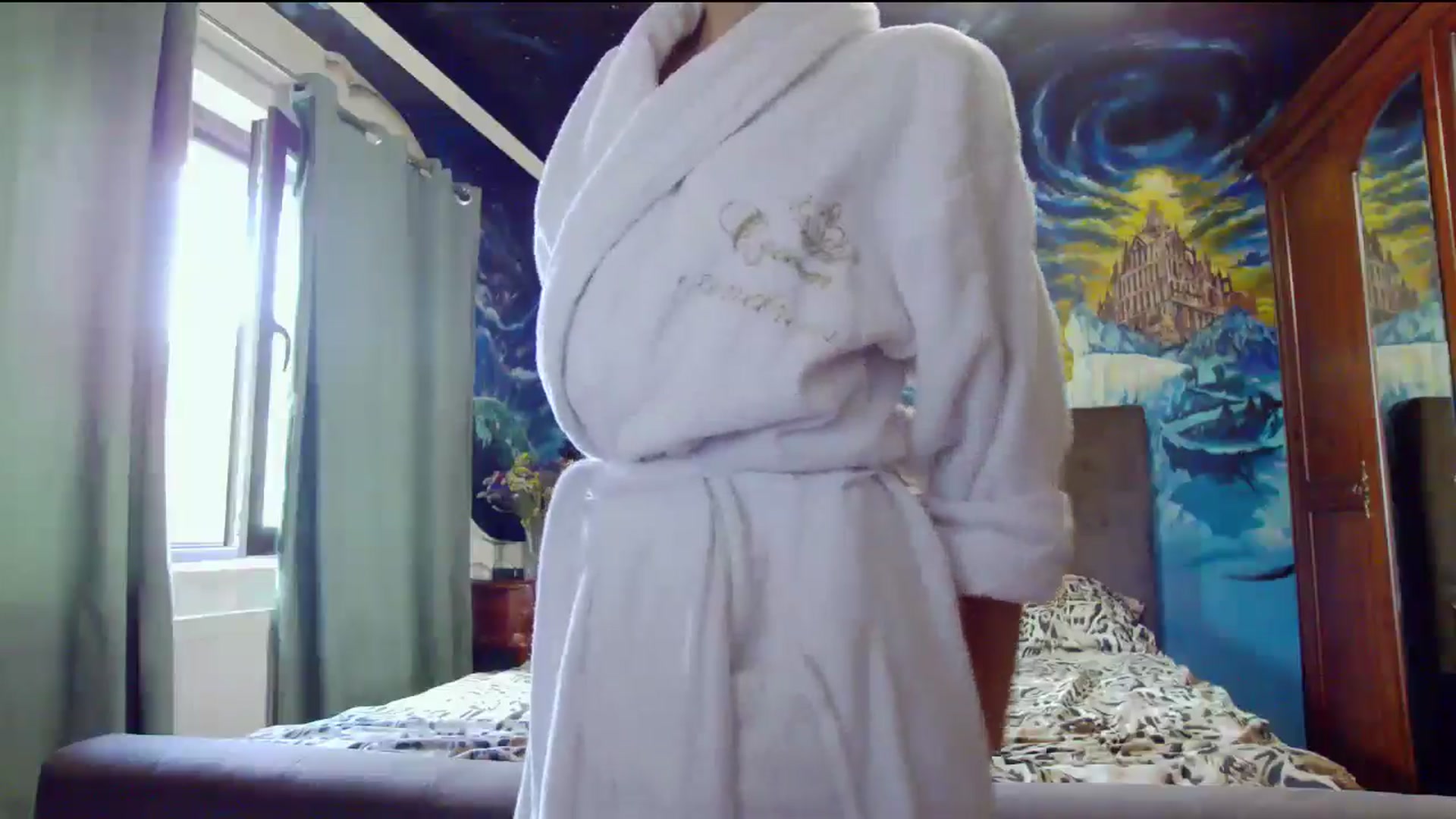 Gallery image thumbnail from Amazingbody's myfreecams stream on, 10/12/2025, 13:43 image 7 of 20