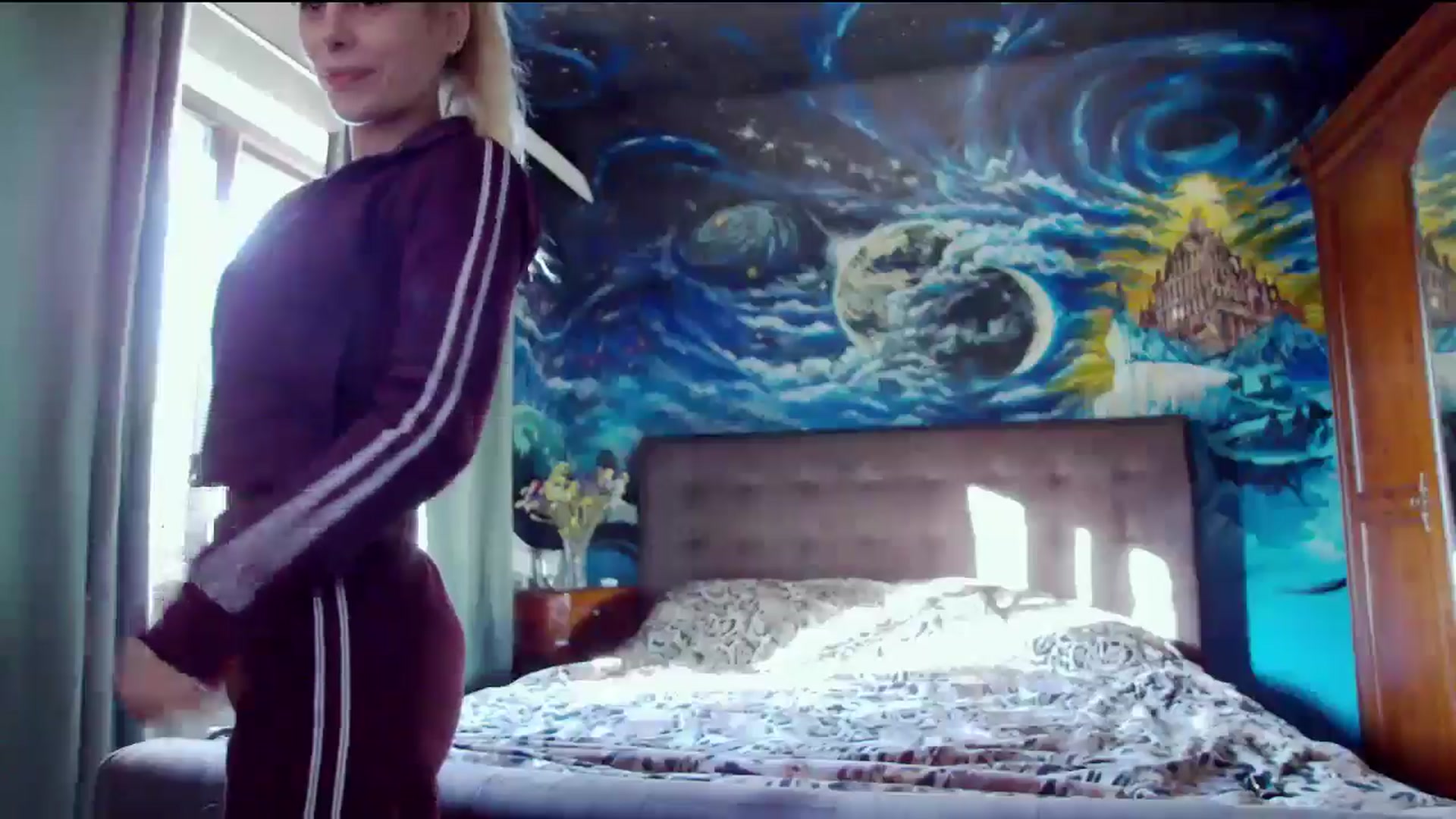 Gallery image thumbnail from Amazingbody's myfreecams stream on, 10/16/2025, 13:15 image 16 of 20