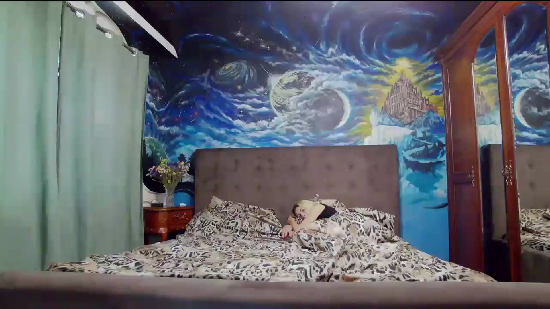 Gallery image thumbnail from Amazingbody's myfreecams stream on, 10/17/2025, 12:10 image 3 of 20
