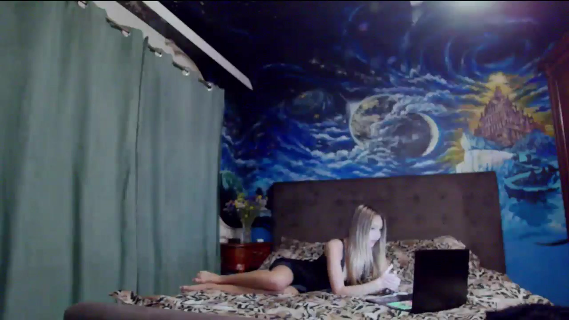 Gallery image thumbnail from Amazingbody's myfreecams stream on, 10/17/2025, 17:53 image 14 of 20