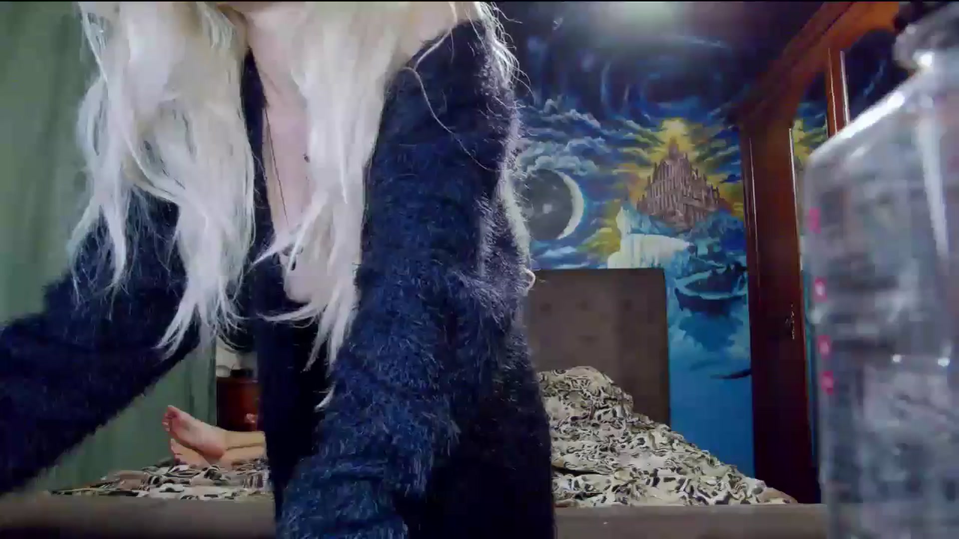 Gallery image thumbnail from Amazingbody's myfreecams stream on, 10/17/2025, 20:36 image 16 of 20