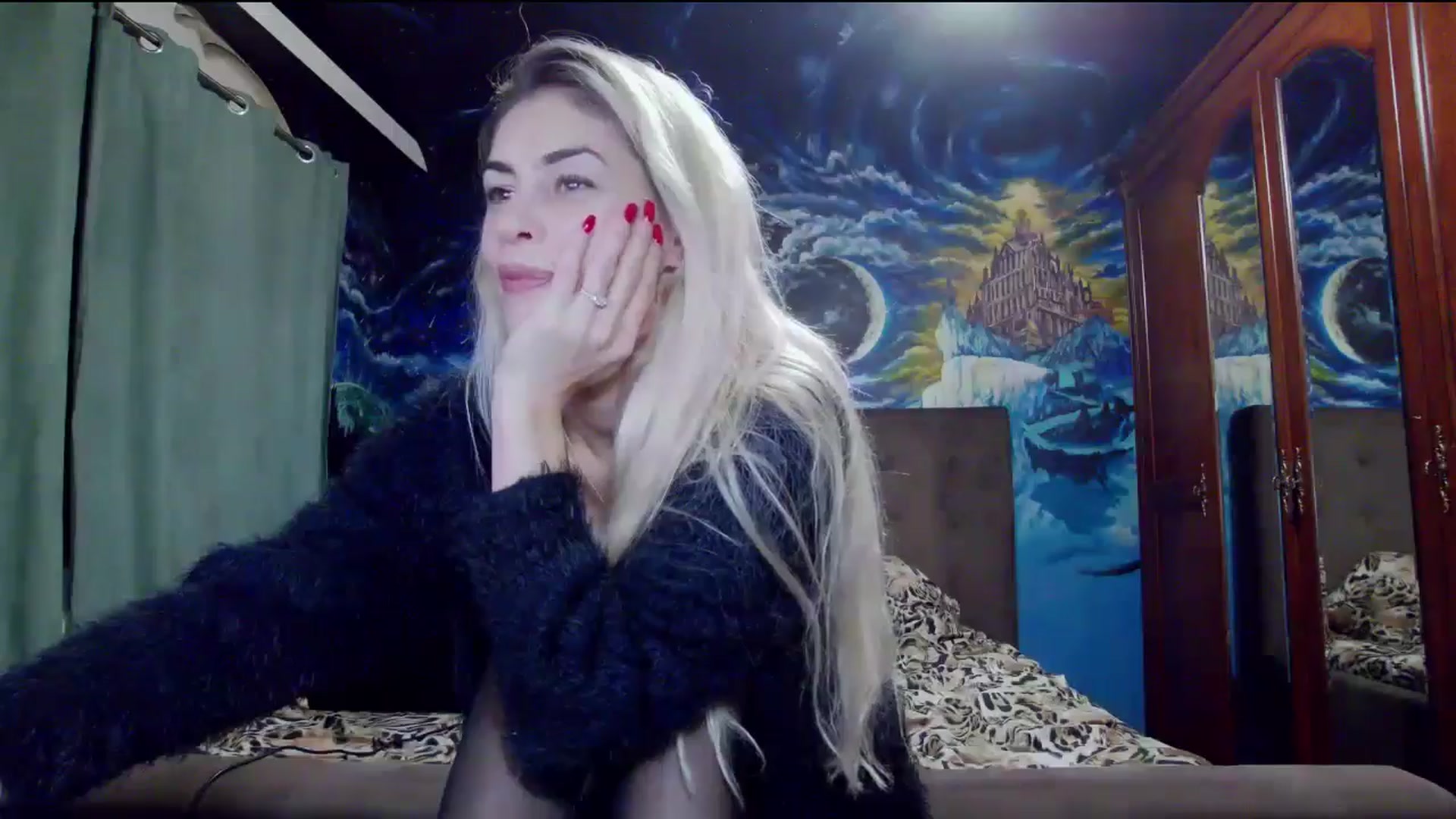 Gallery image thumbnail from Amazingbody's myfreecams stream on, 10/17/2025, 21:01 image 15 of 20