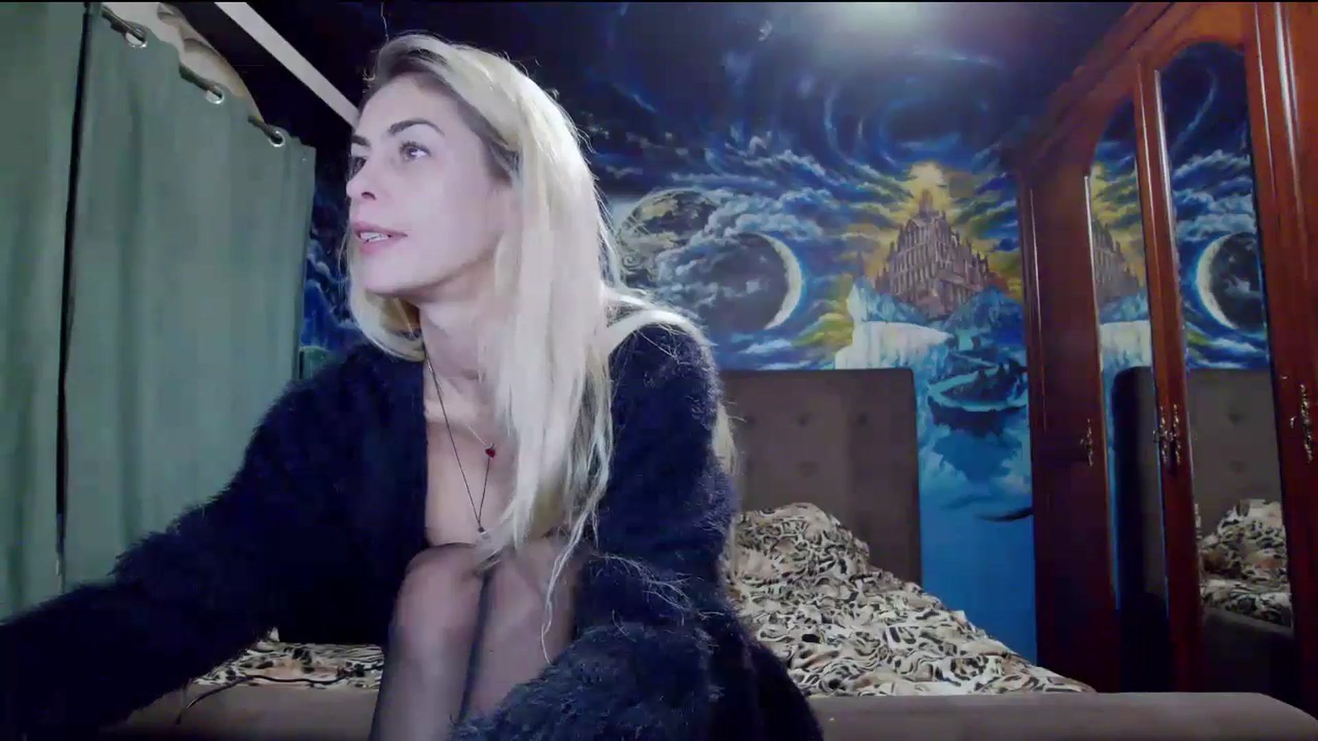 Gallery image thumbnail from Amazingbody's myfreecams stream on, 10/17/2025, 21:01 image 20 of 20