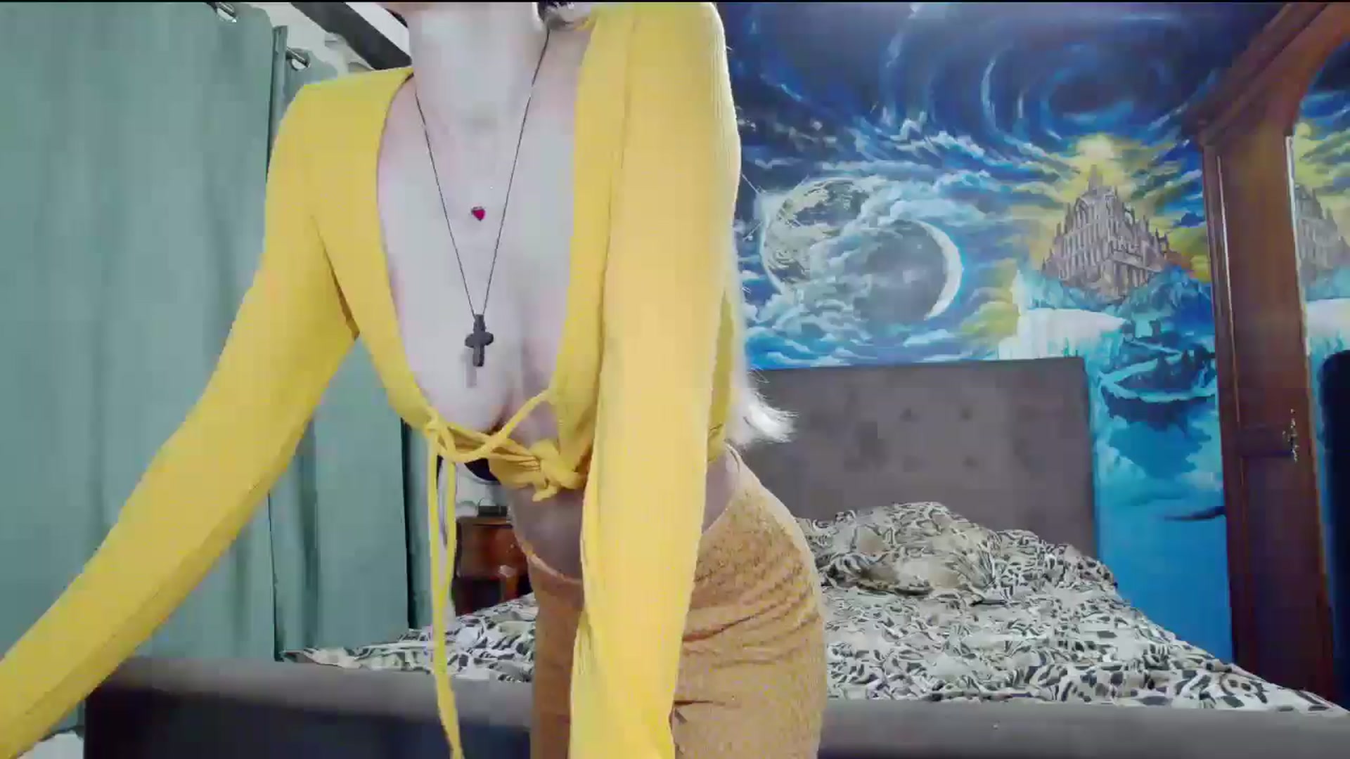 Gallery image thumbnail from Amazingbody's myfreecams stream on, 10/18/2025, 18:16 image 14 of 20