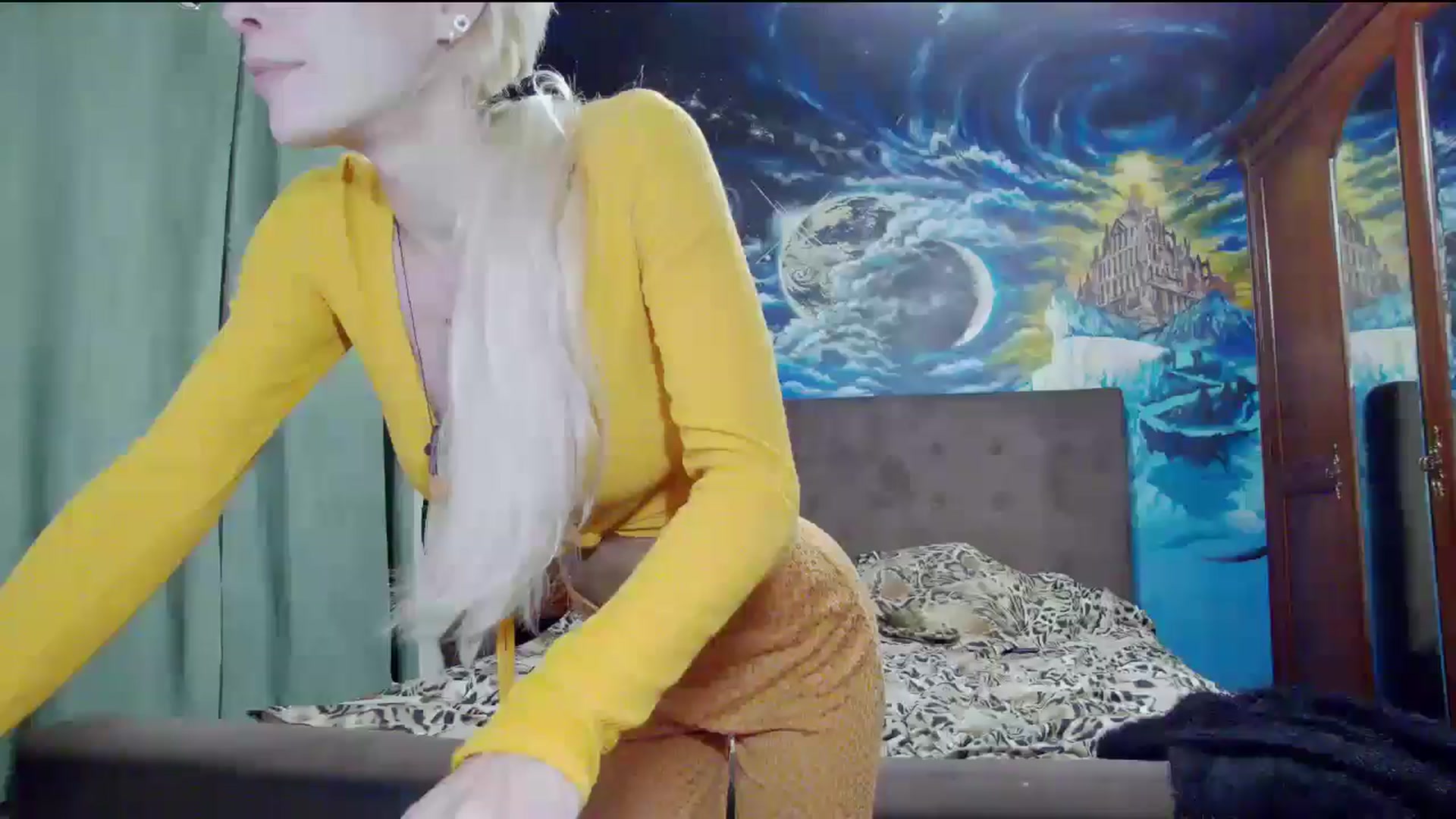 Gallery image thumbnail from Amazingbody's myfreecams stream on, 10/18/2025, 18:46 image 6 of 20