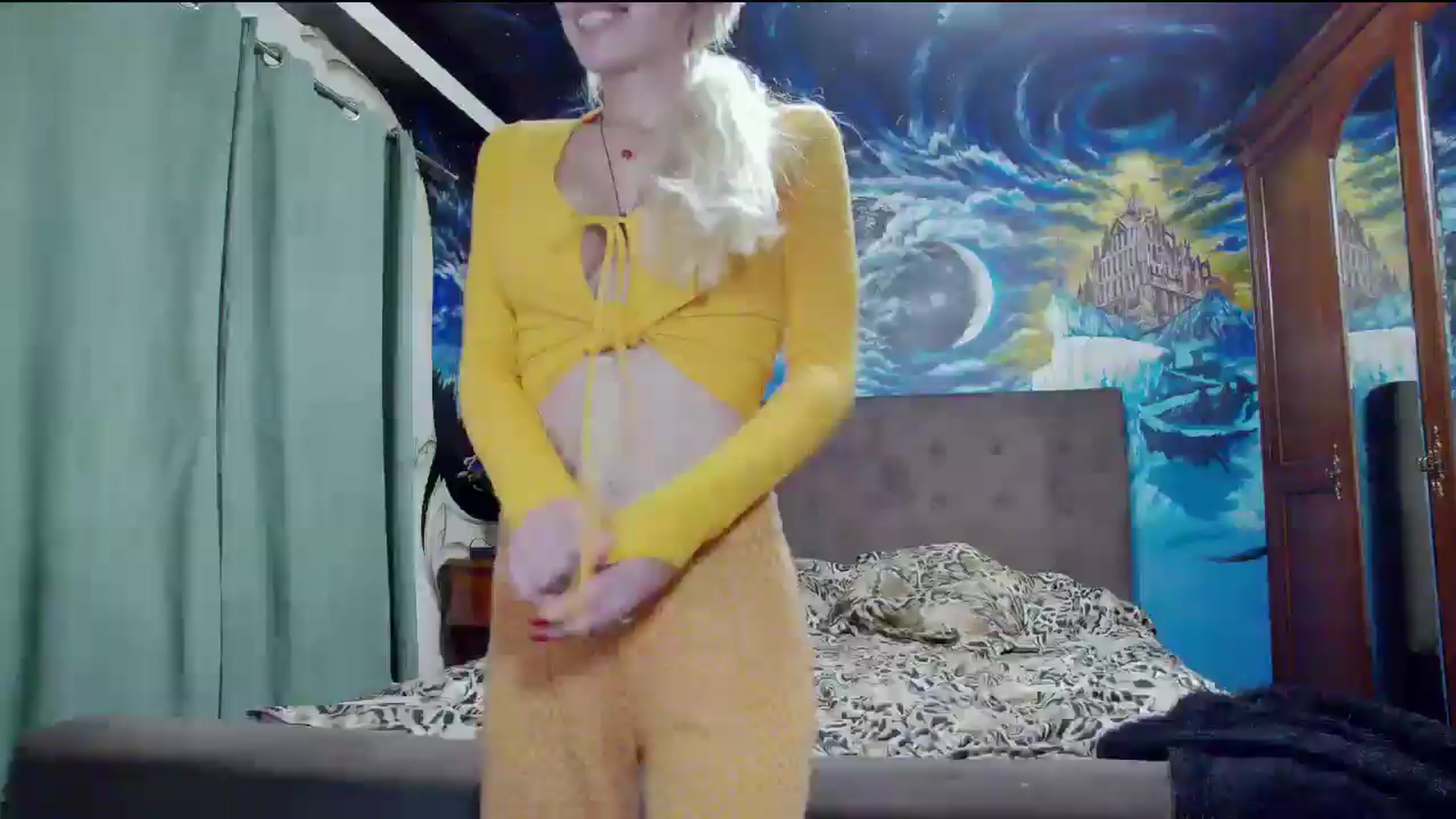Gallery image thumbnail from Amazingbody's myfreecams stream on, 10/18/2025, 18:46 image 7 of 20