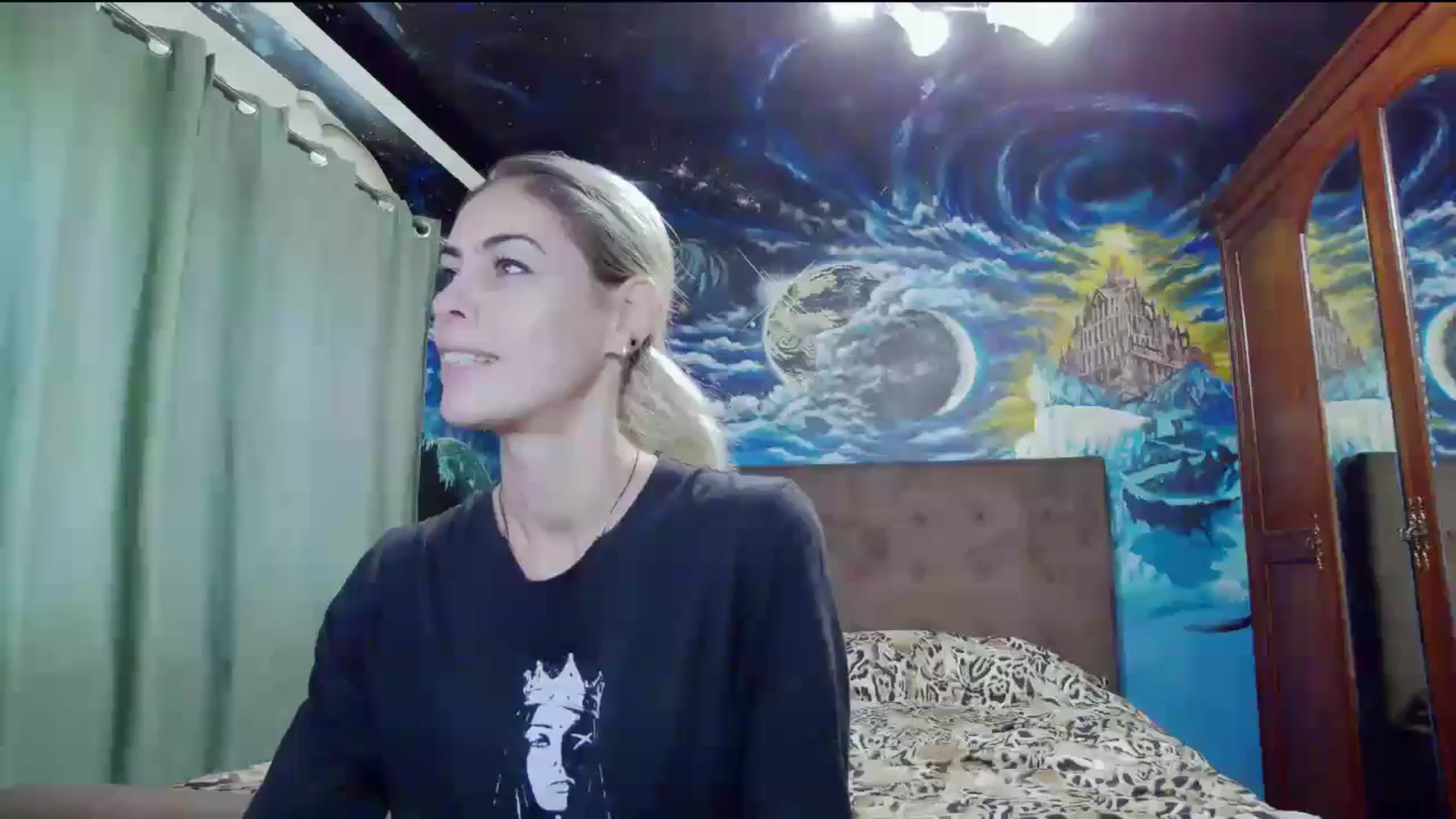 Gallery image thumbnail from Amazingbody's myfreecams stream on, 10/19/2025, 14:22 image 1 of 20