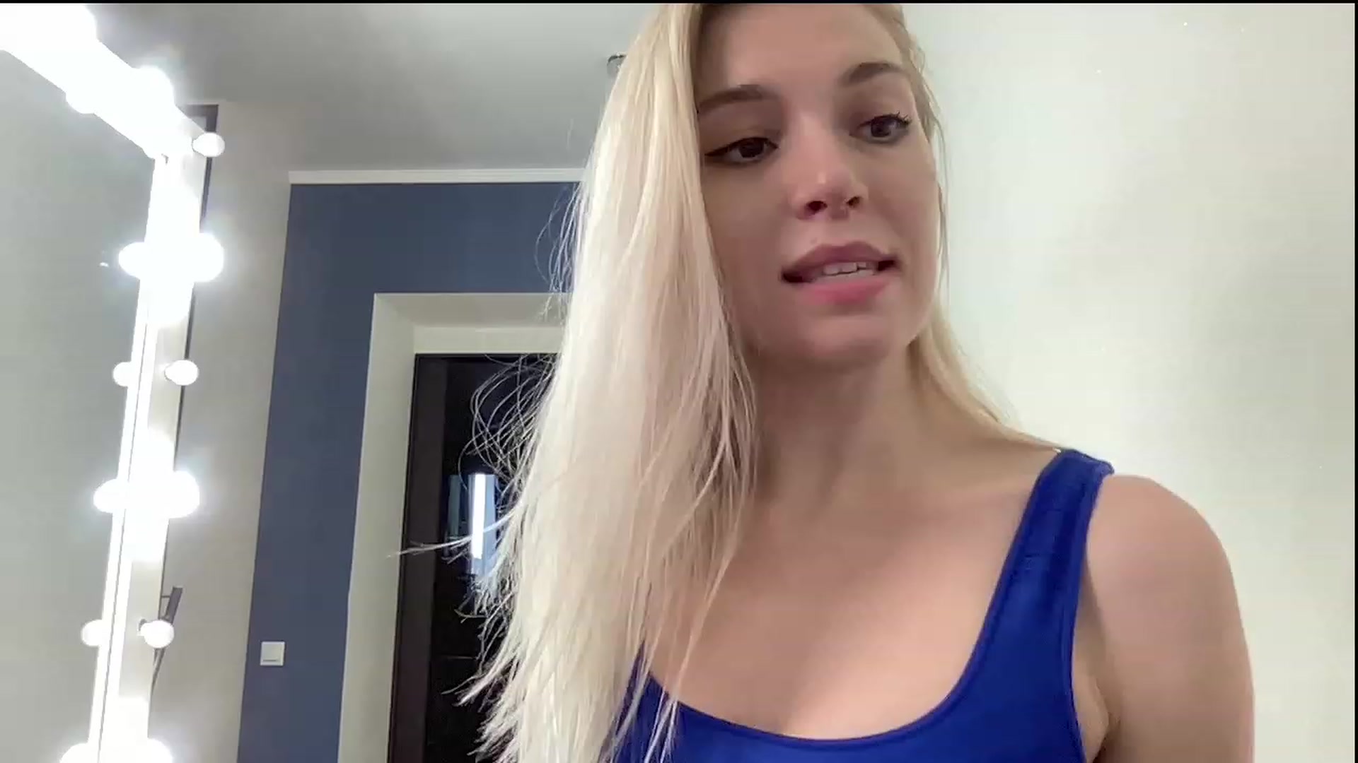 Gallery image thumbnail from AmazingkellyX's myfreecams stream on, 01/19/2023, 10:40 image 10 of 20
