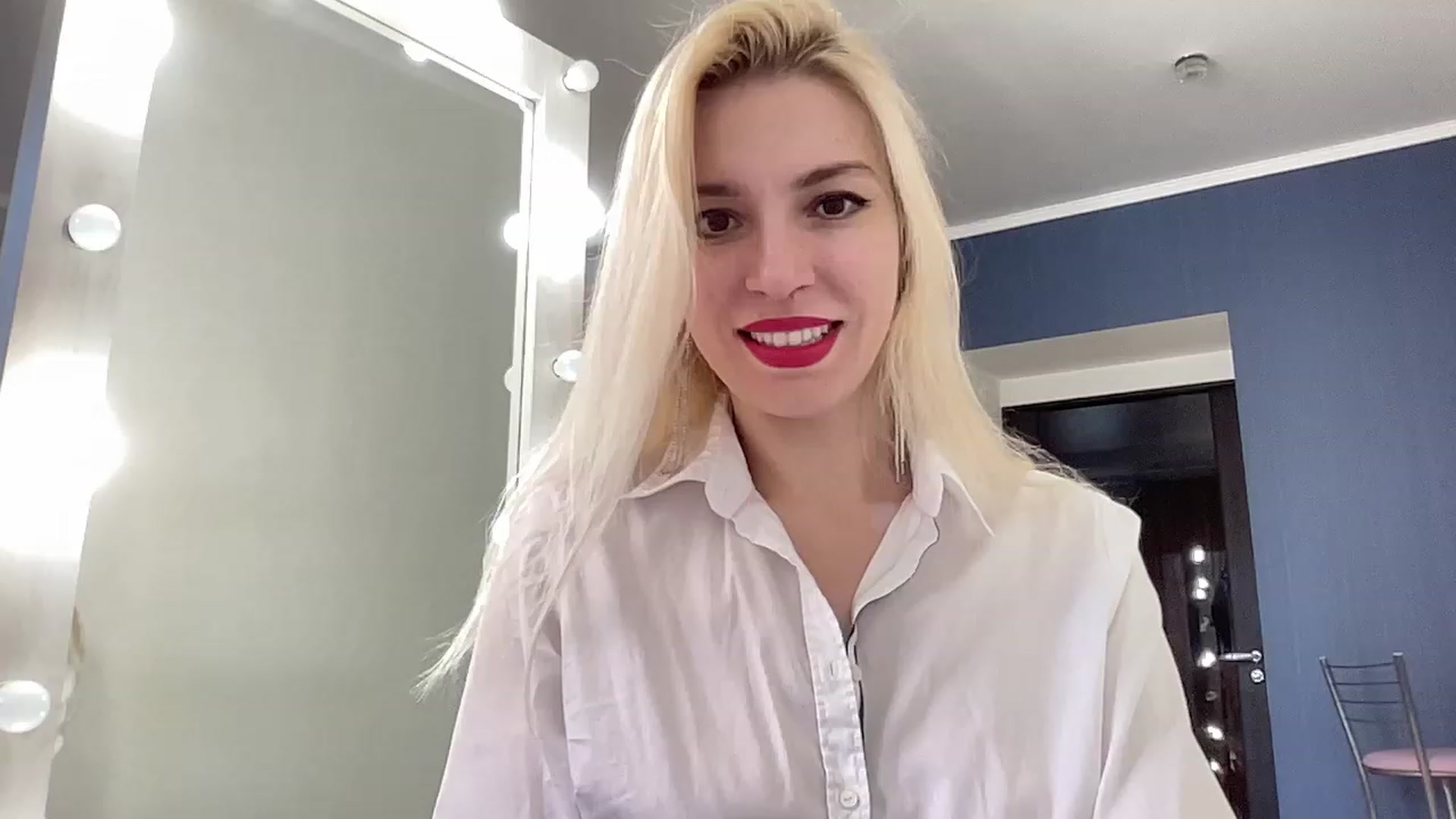 Gallery image thumbnail from AmazingkellyX's myfreecams stream on, 06/04/2023, 11:31 image 1 of 20