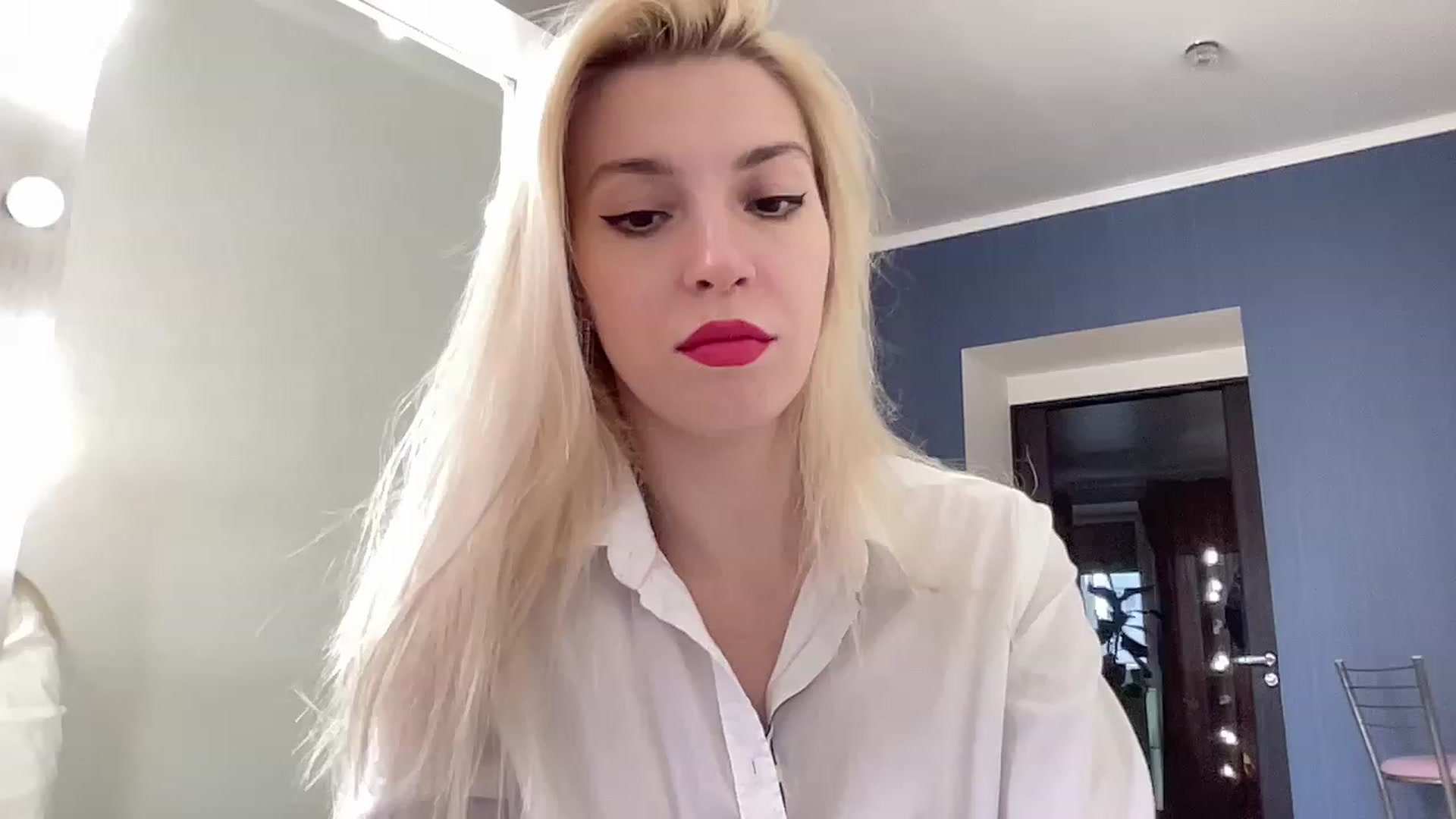 Gallery image thumbnail from AmazingkellyX's myfreecams stream on, 06/04/2023, 11:31 image 4 of 20