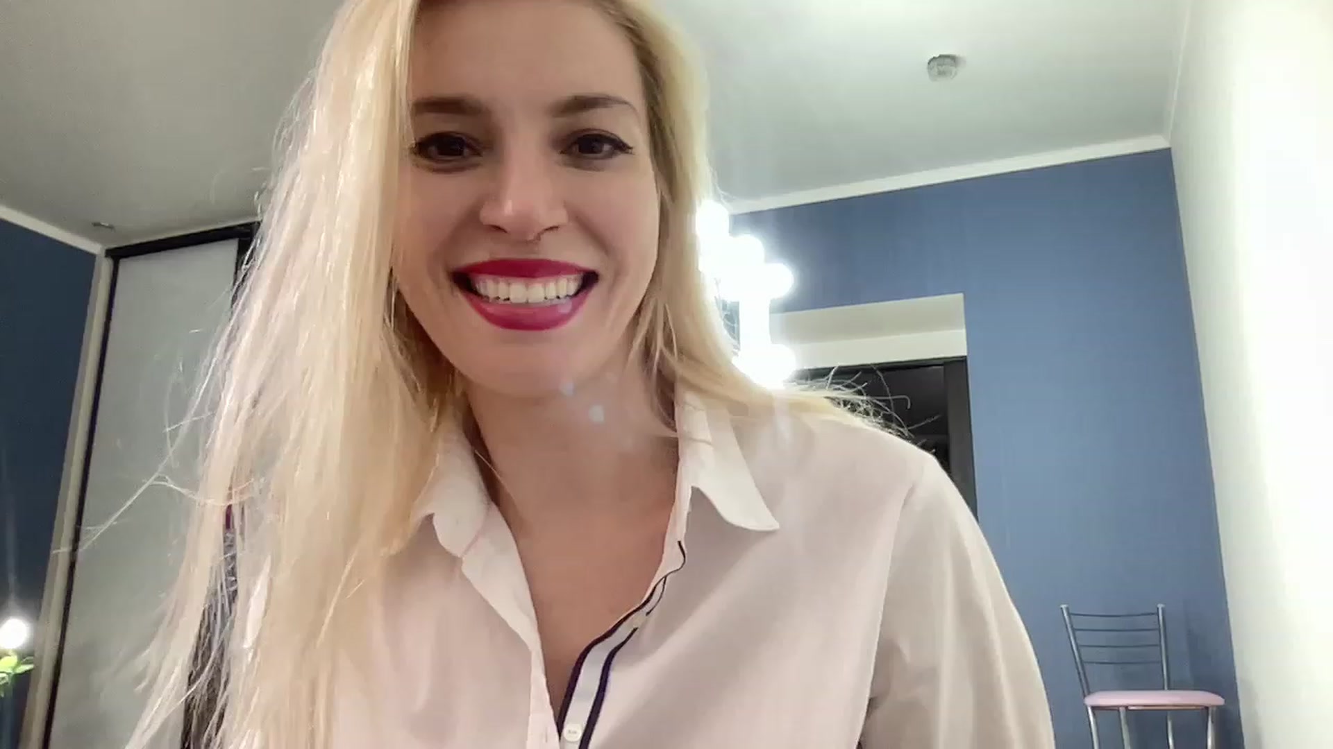 Gallery image thumbnail from AmazingkellyX's myfreecams stream on, 06/10/2023, 12:41 image 19 of 20