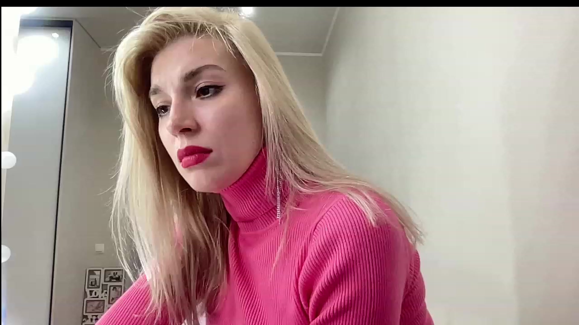 Gallery image thumbnail from AmazingkellyX's myfreecams stream on, 12/02/2023, 13:33 image 7 of 20