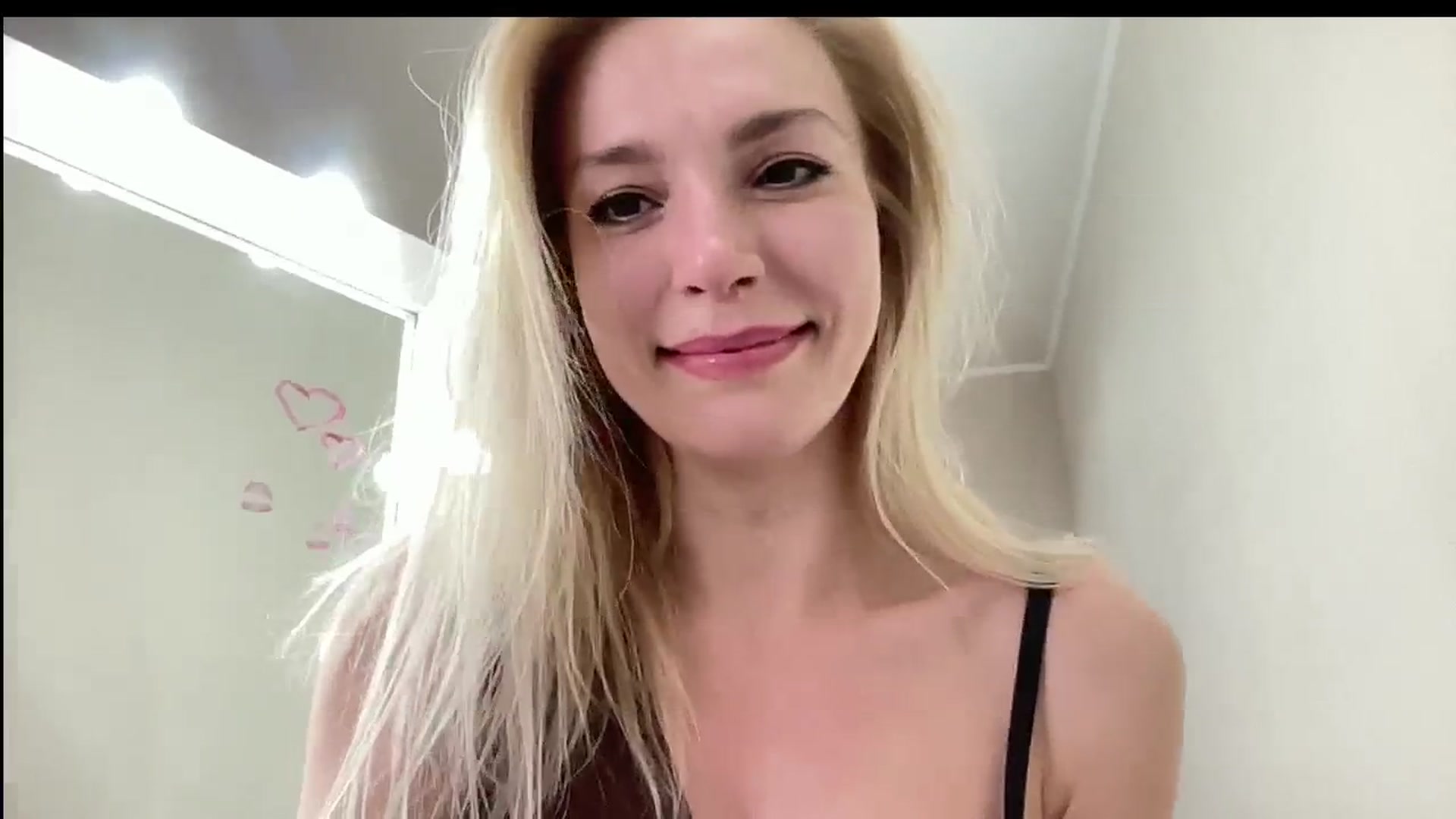 Gallery image thumbnail from AmazingkellyX's myfreecams stream on, 03/16/2024, 14:25 image 20 of 20