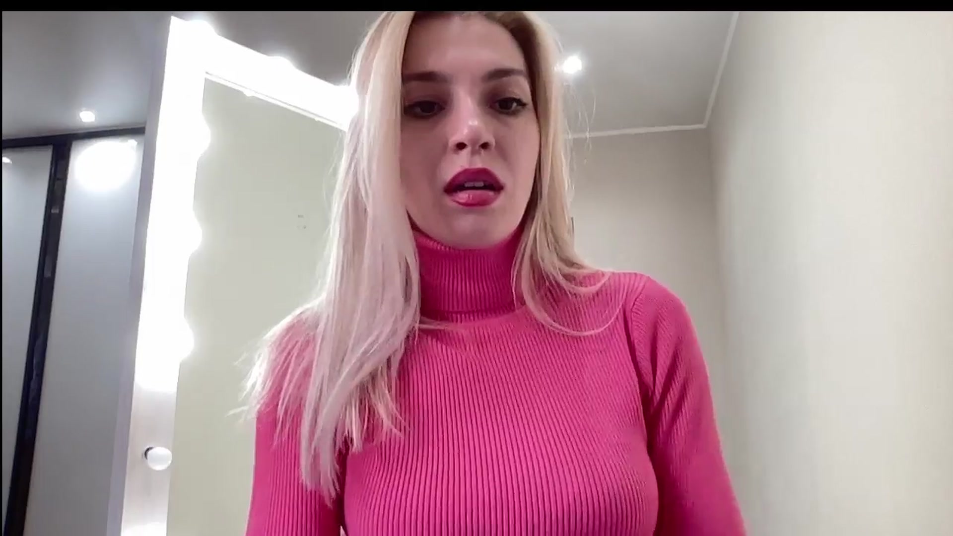 Gallery image thumbnail from AmazingkellyX's myfreecams stream on, 03/30/2024, 13:54 image 7 of 20