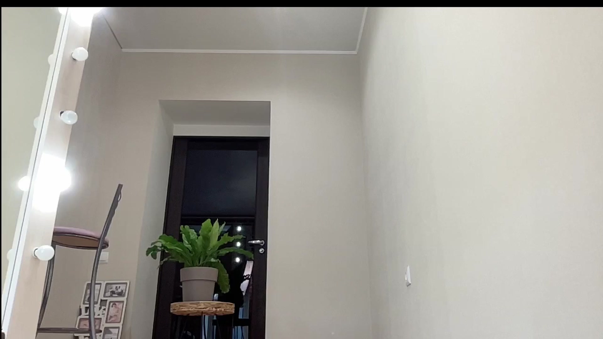 Gallery image thumbnail from AmazingkellyX's myfreecams stream on, 05/26/2024, 10:38 image 5 of 20