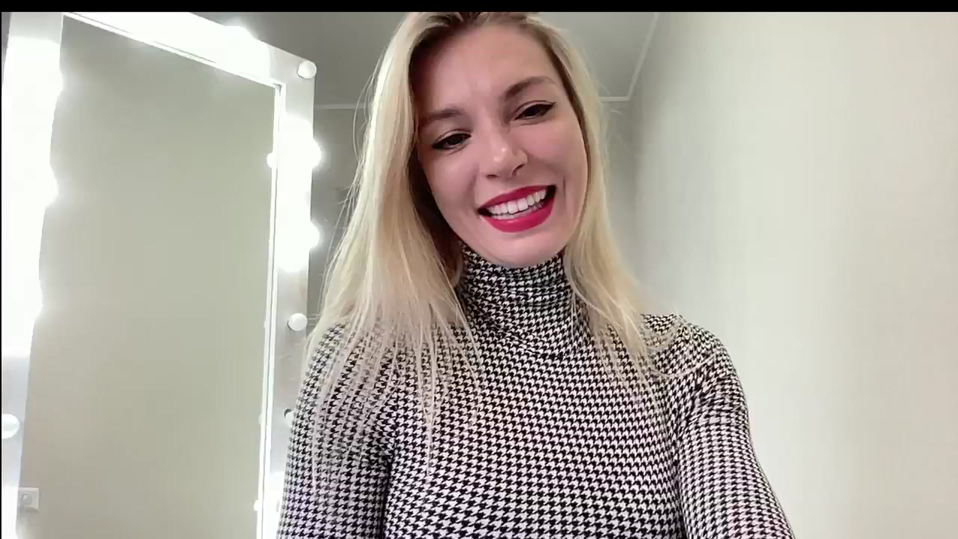 Gallery image thumbnail from AmazingkellyX's myfreecams stream on, 09/01/2024, 09:31 image 1 of 20