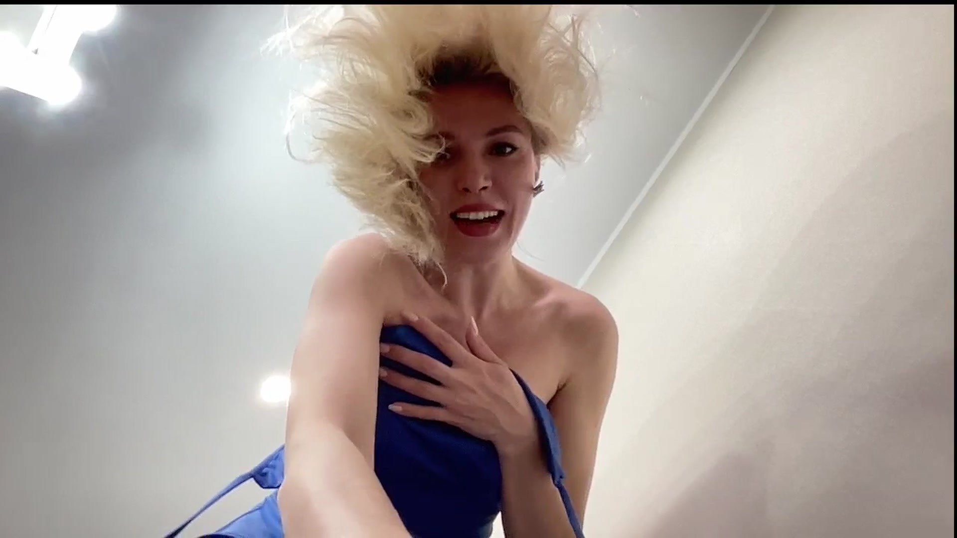 Gallery image thumbnail from AmazingkellyX's myfreecams stream on, 04/03/2025, 09:38 image 18 of 20