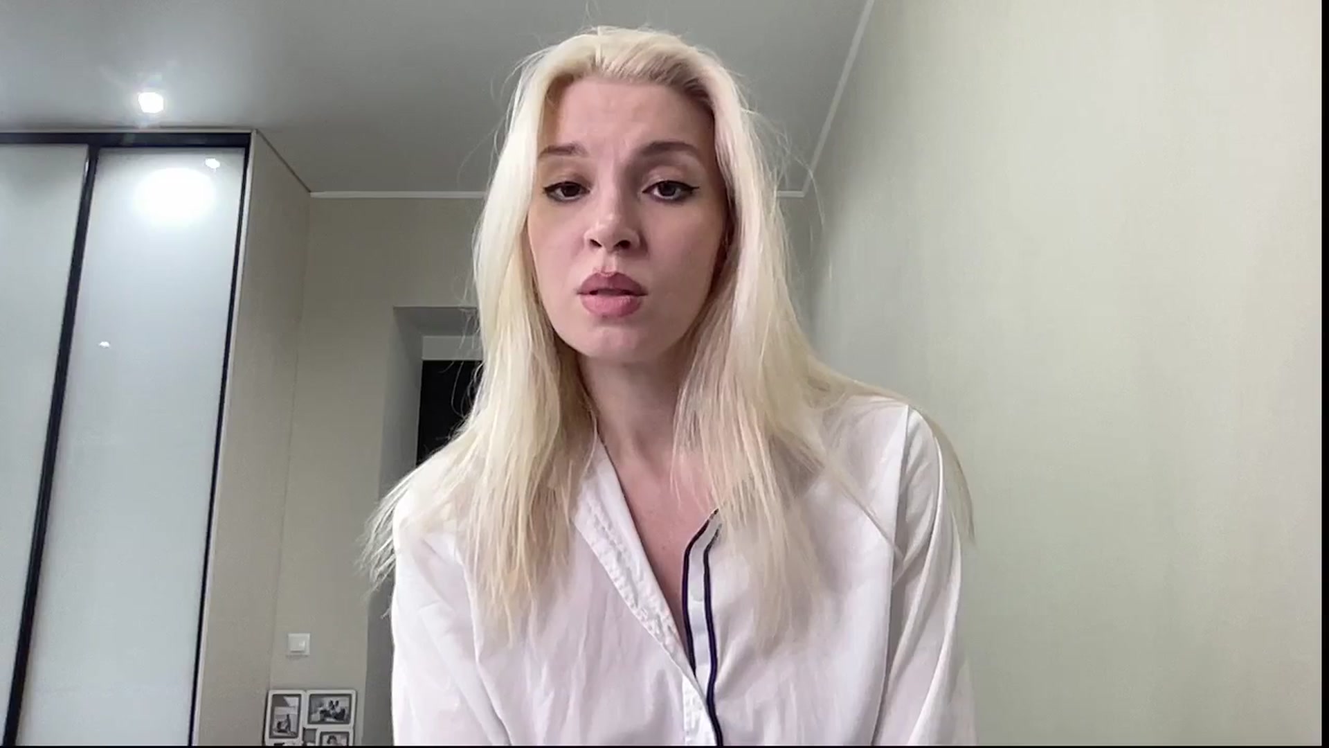 Gallery image thumbnail from AmazingkellyX's myfreecams stream on, 04/13/2025, 11:58 image 15 of 20