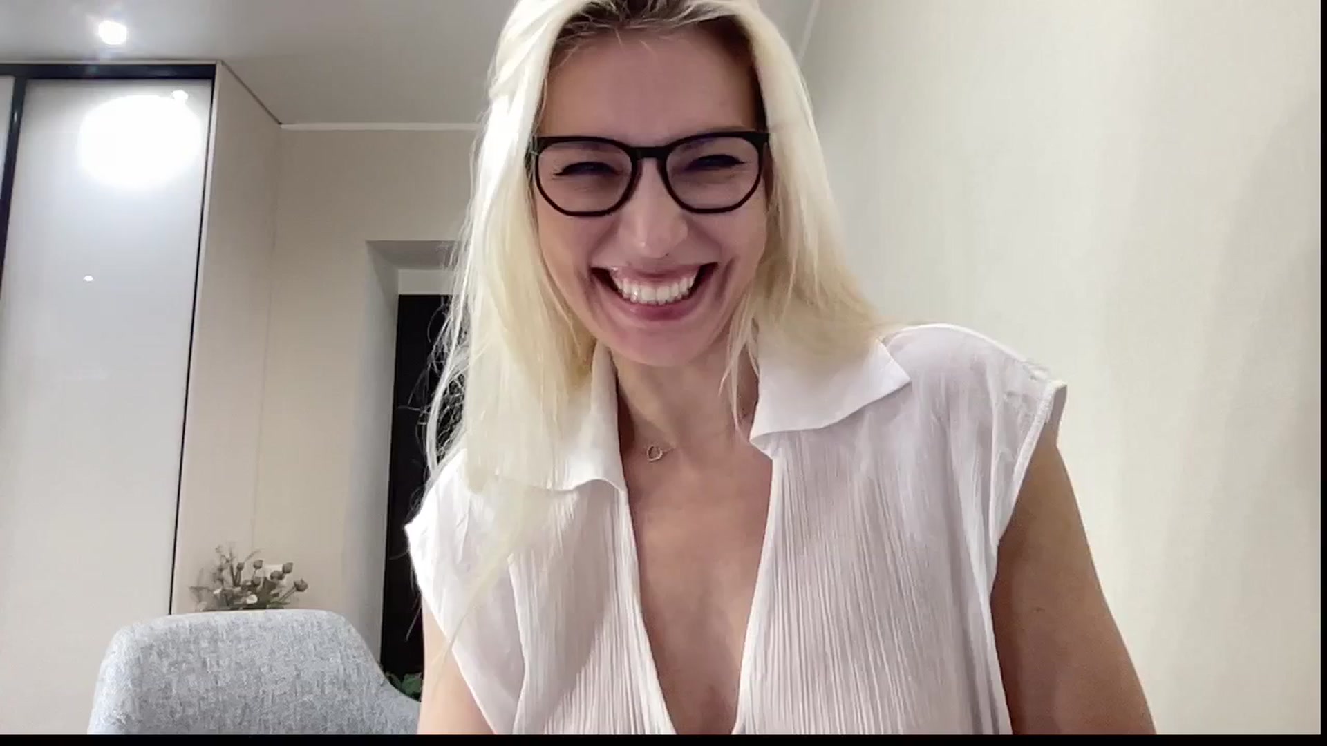 Gallery image thumbnail from AmazingkellyX's myfreecams stream on, 12/05/2025, 12:33 image 4 of 20