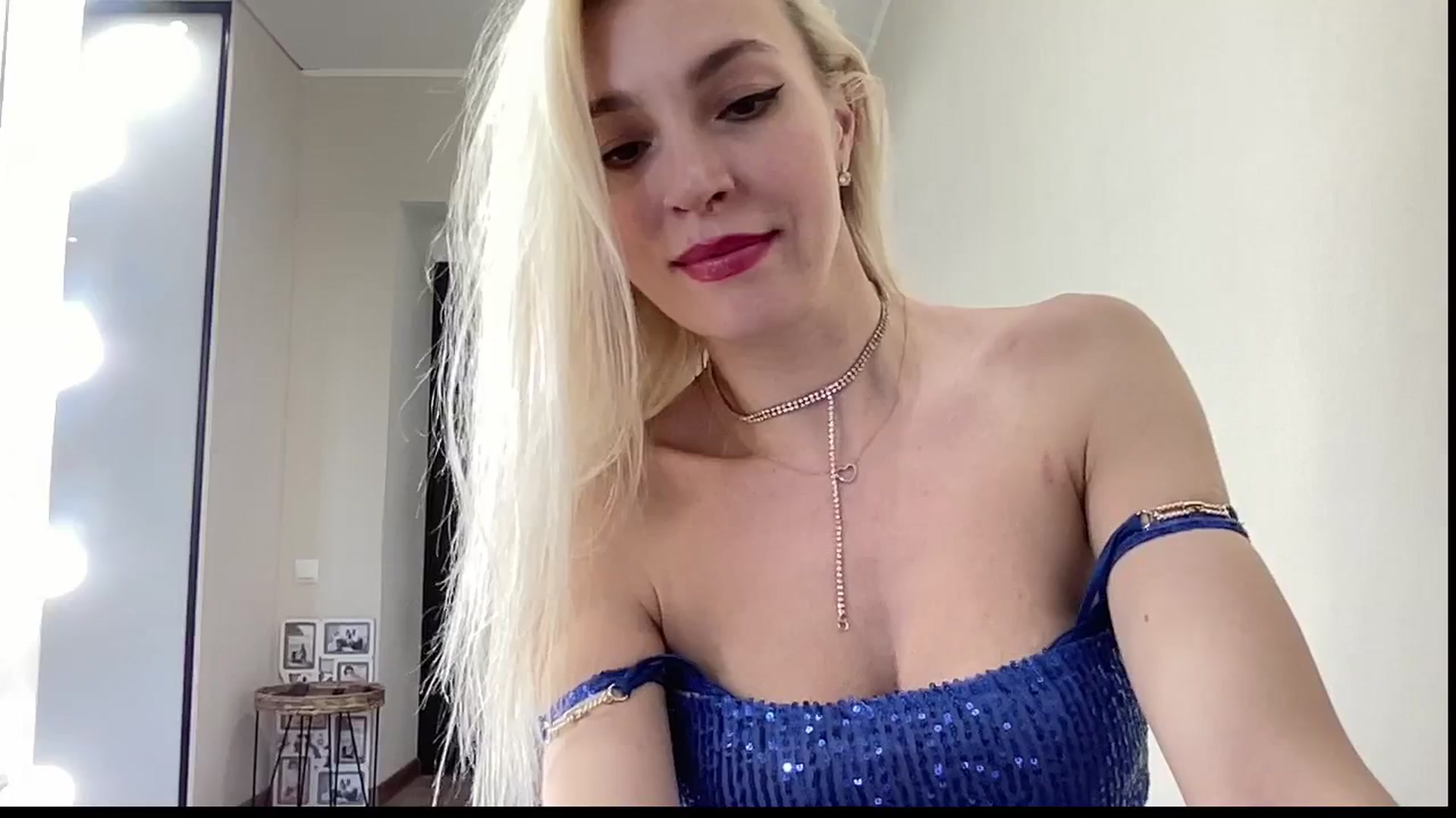 Gallery image thumbnail from AmazingkellyX's myfreecams stream on, 02/20/2026, 11:58 image 20 of 20