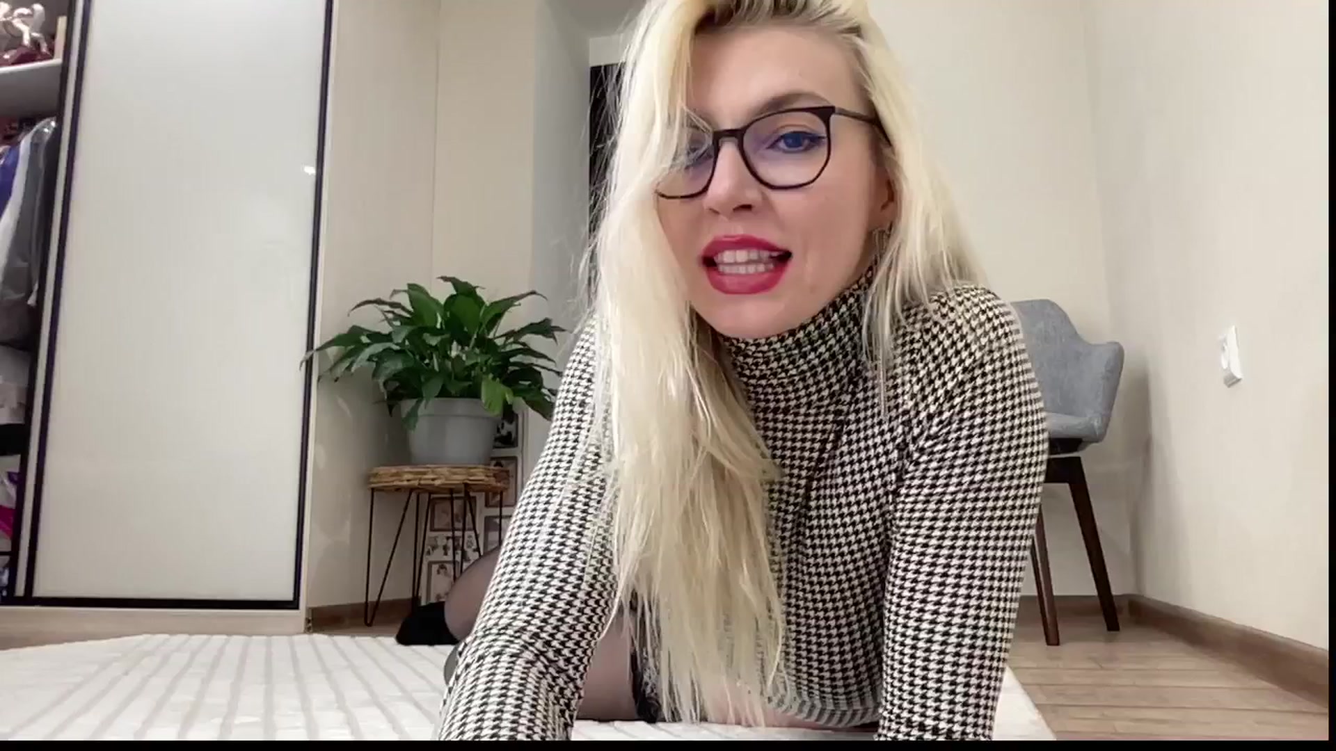 Gallery image thumbnail from AmazingkellyX's myfreecams stream on, 02/22/2026, 13:11 image 20 of 20