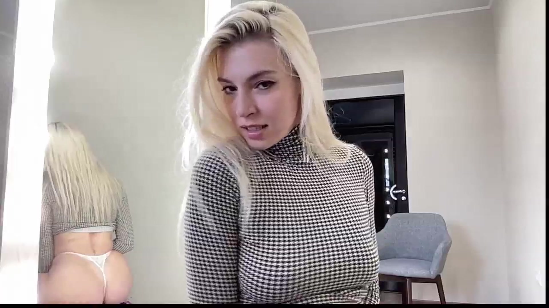 Gallery image thumbnail from AmazingkellyX's myfreecams stream on, 03/08/2026, 11:42 image 13 of 20