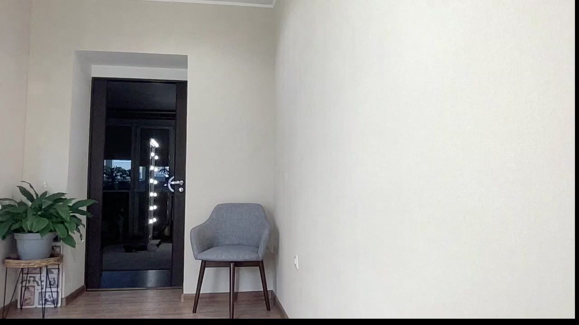 Gallery image thumbnail from AmazingkellyX's myfreecams stream on, 03/26/2026, 10:50 image 12 of 20