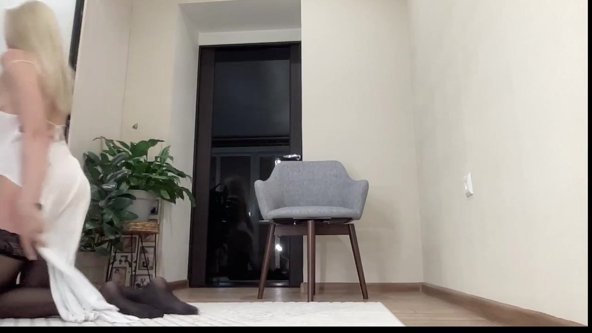 Gallery image thumbnail from AmazingkellyX's myfreecams stream on, 04/19/2026, 11:40 image 15 of 20