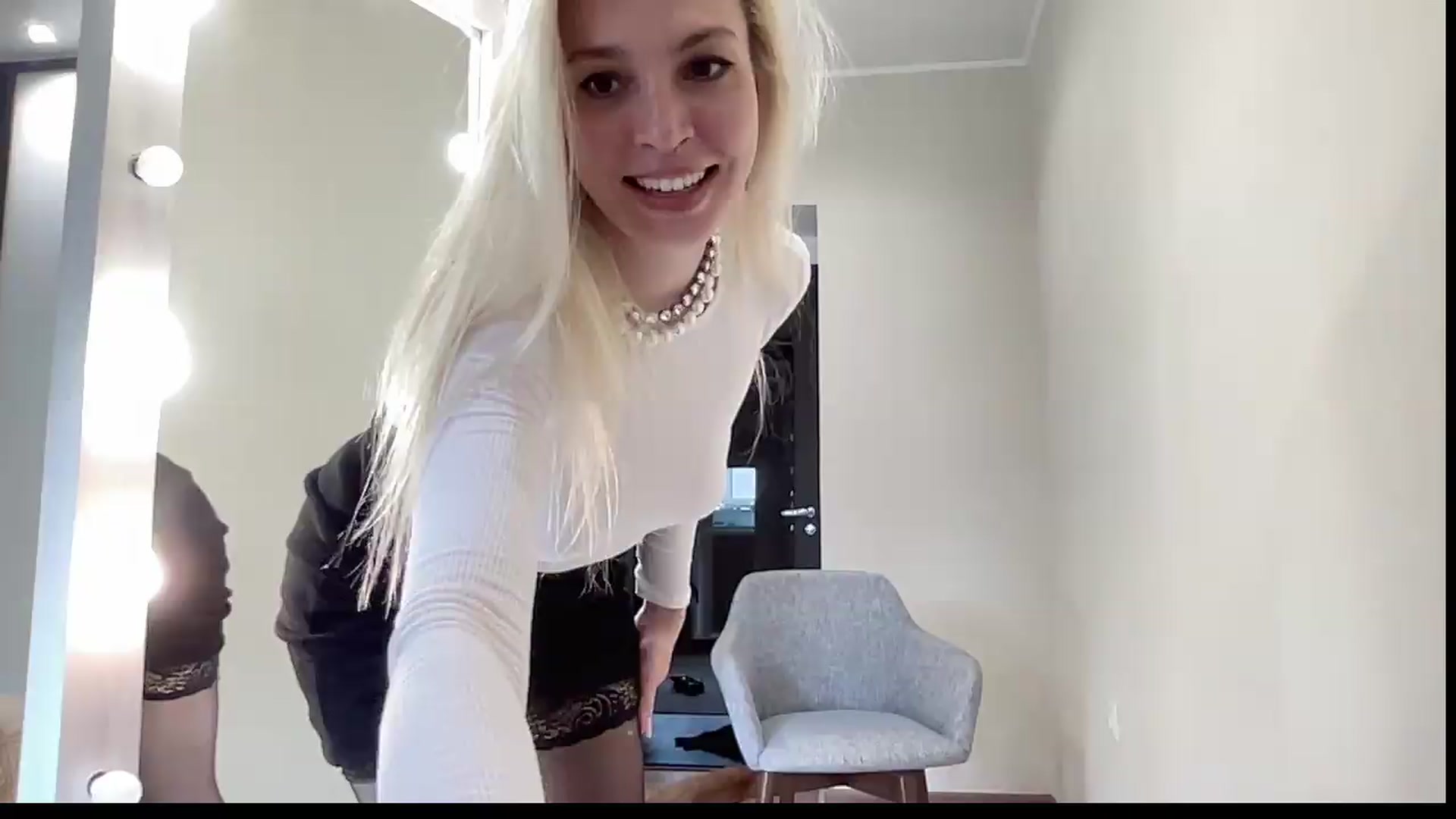 Gallery image thumbnail from AmazingkellyX's myfreecams stream on, 05/16/2026, 12:19 image 2 of 20