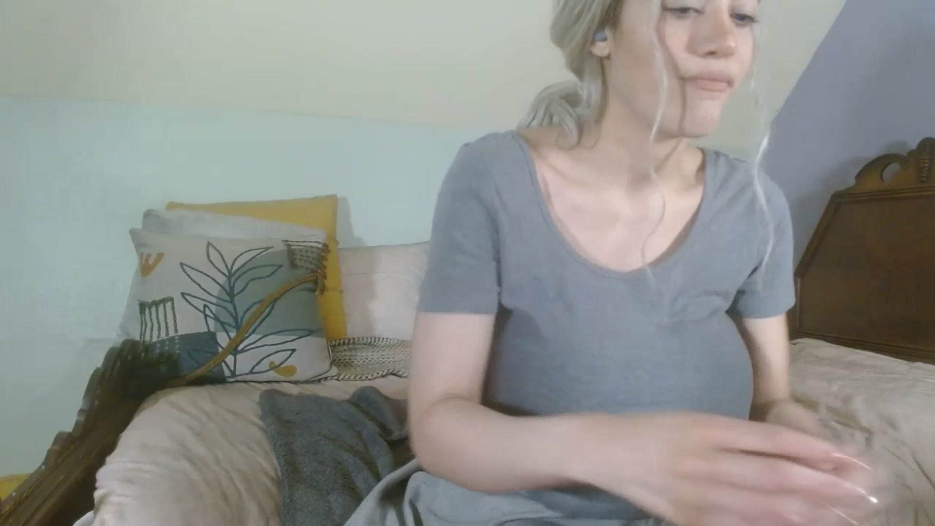 Gallery image thumbnail from AmberAlena_'s myfreecams stream on, 06/29/2023, 18:58 image 13 of 20