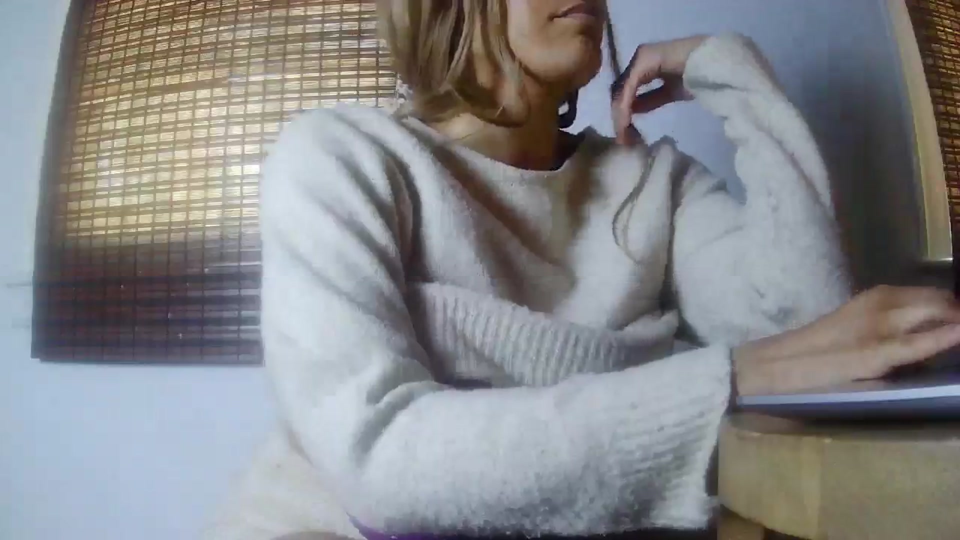 Gallery image thumbnail from AmberAlena_'s myfreecams stream on, 11/29/2025, 16:40 image 4 of 20