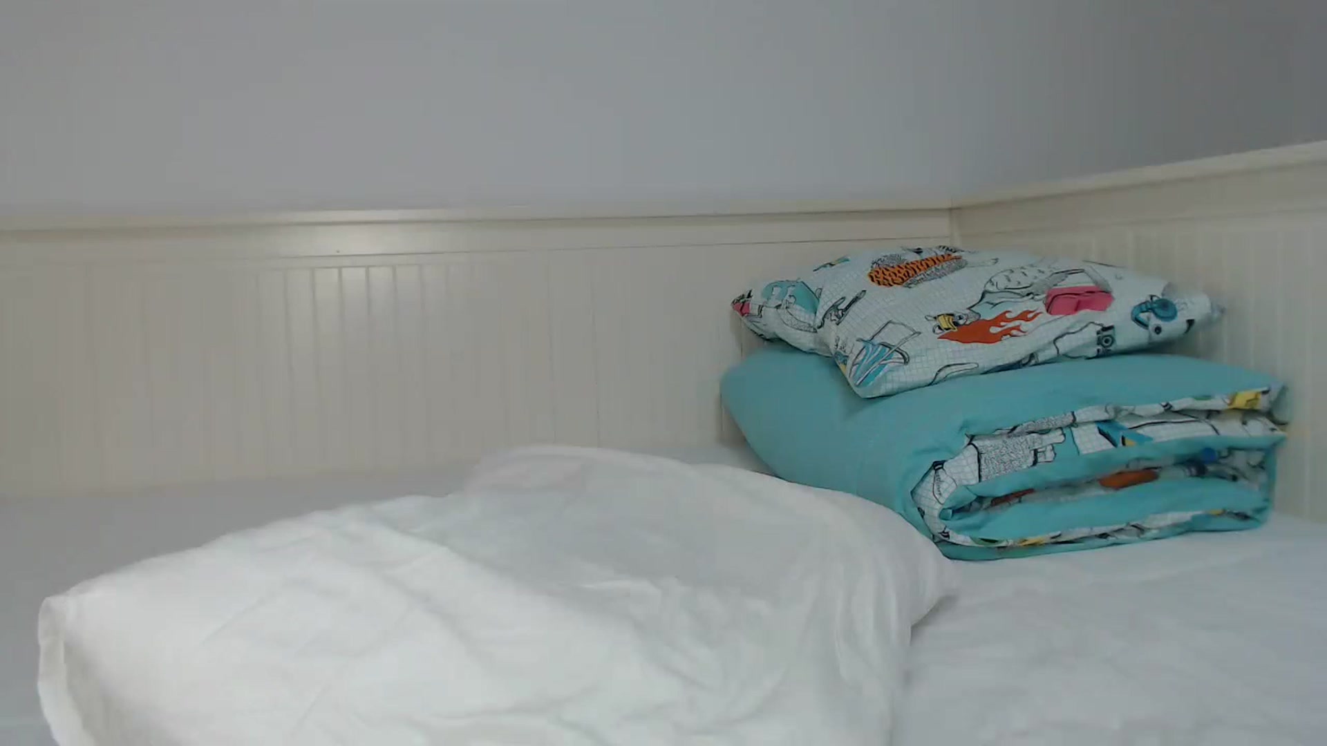 Gallery image thumbnail from AmberCherryX's myfreecams stream on, 01/04/2023, 13:17 image 3 of 20
