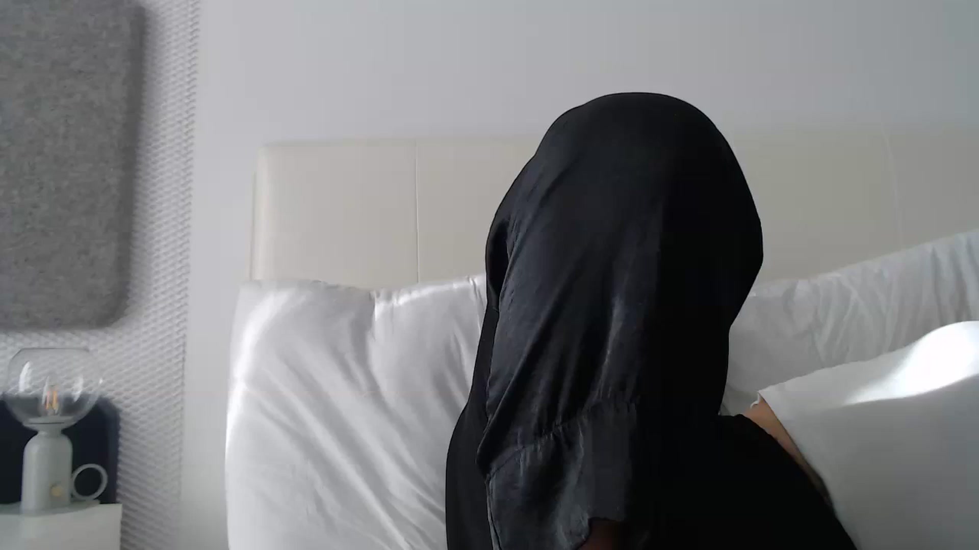 Gallery image thumbnail from AmberCherryX's myfreecams stream on, 10/30/2023, 13:09 image 15 of 20